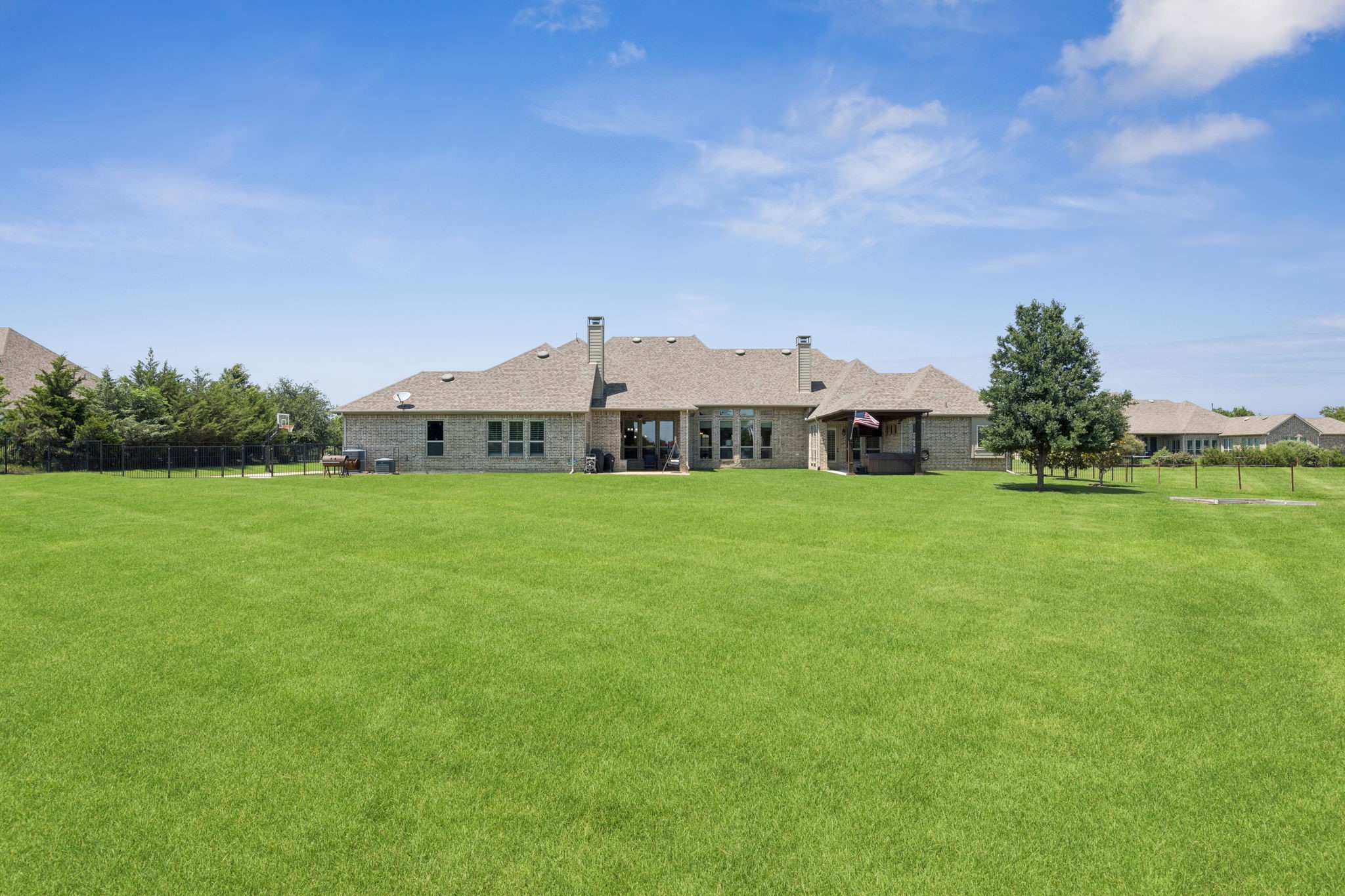 2750 Bauer Court