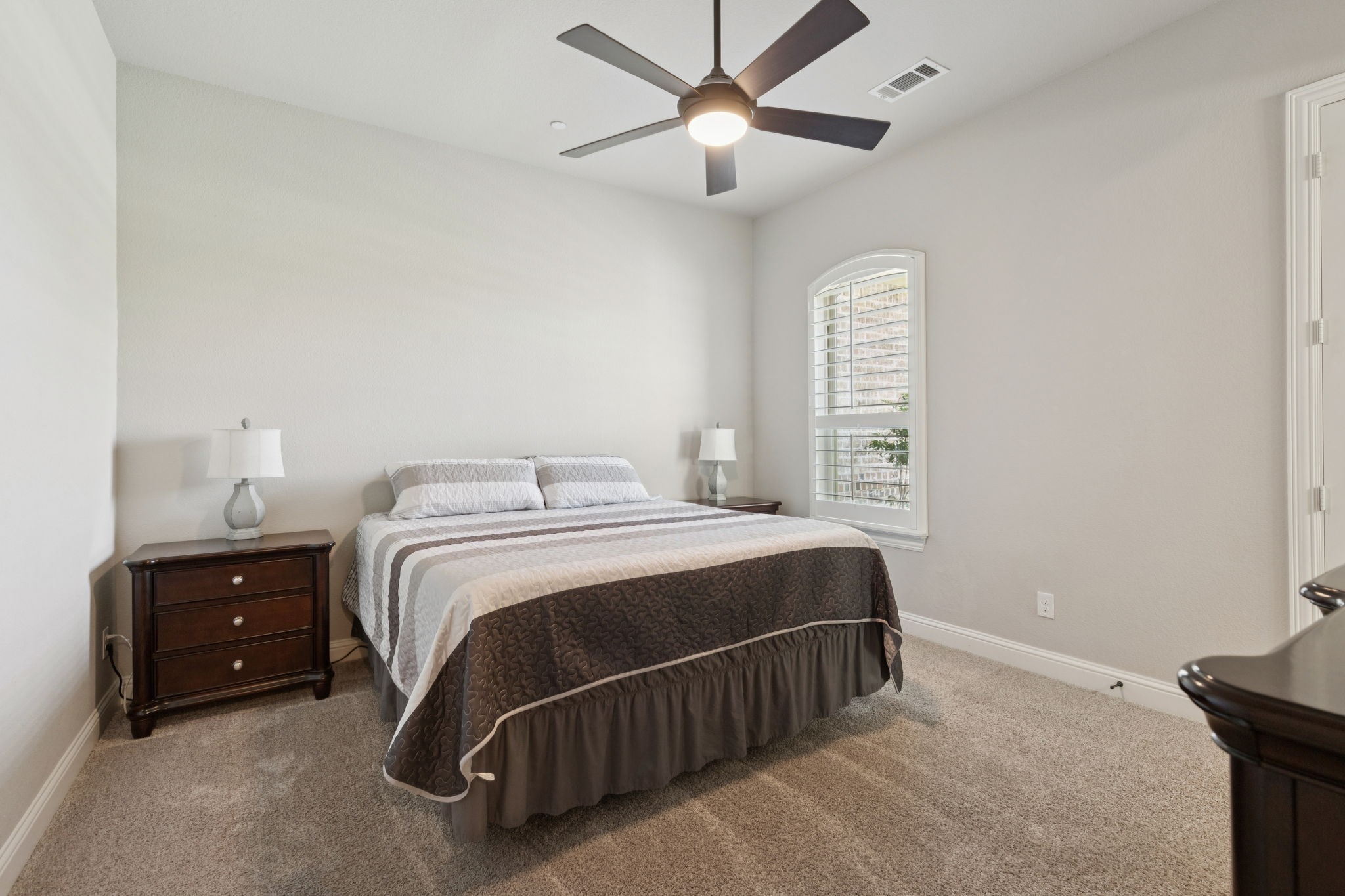 2750 Bauer Court