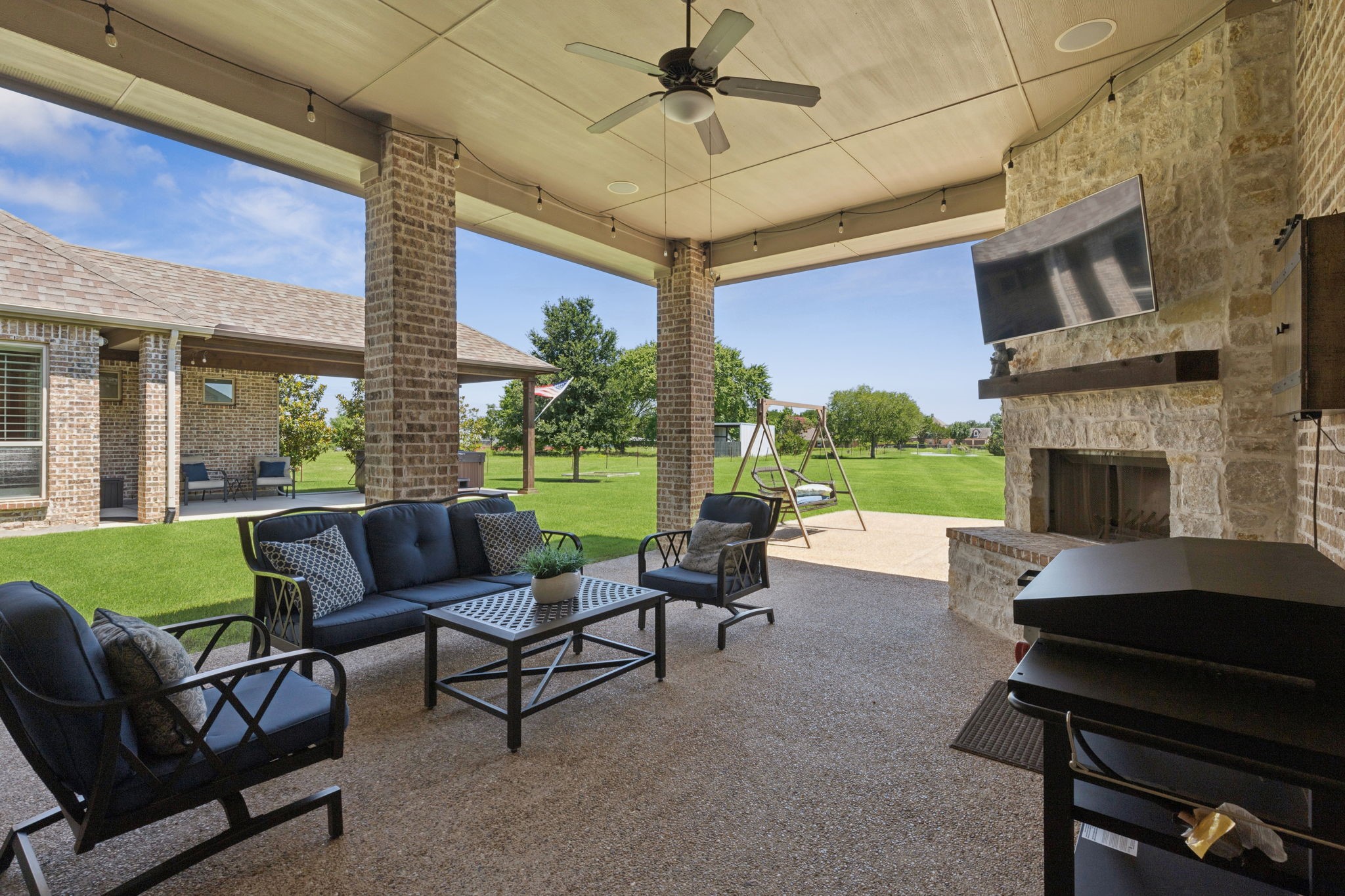 2750 Bauer Court