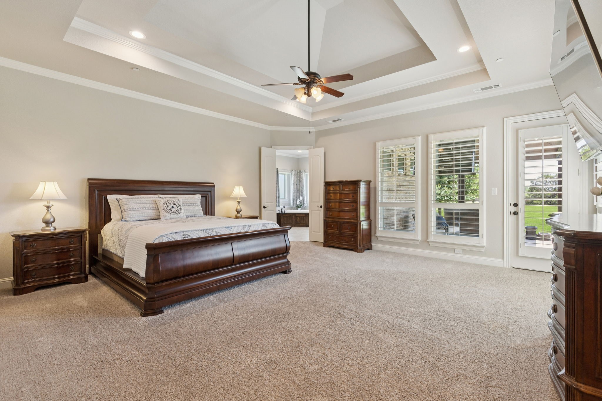 2750 Bauer Court