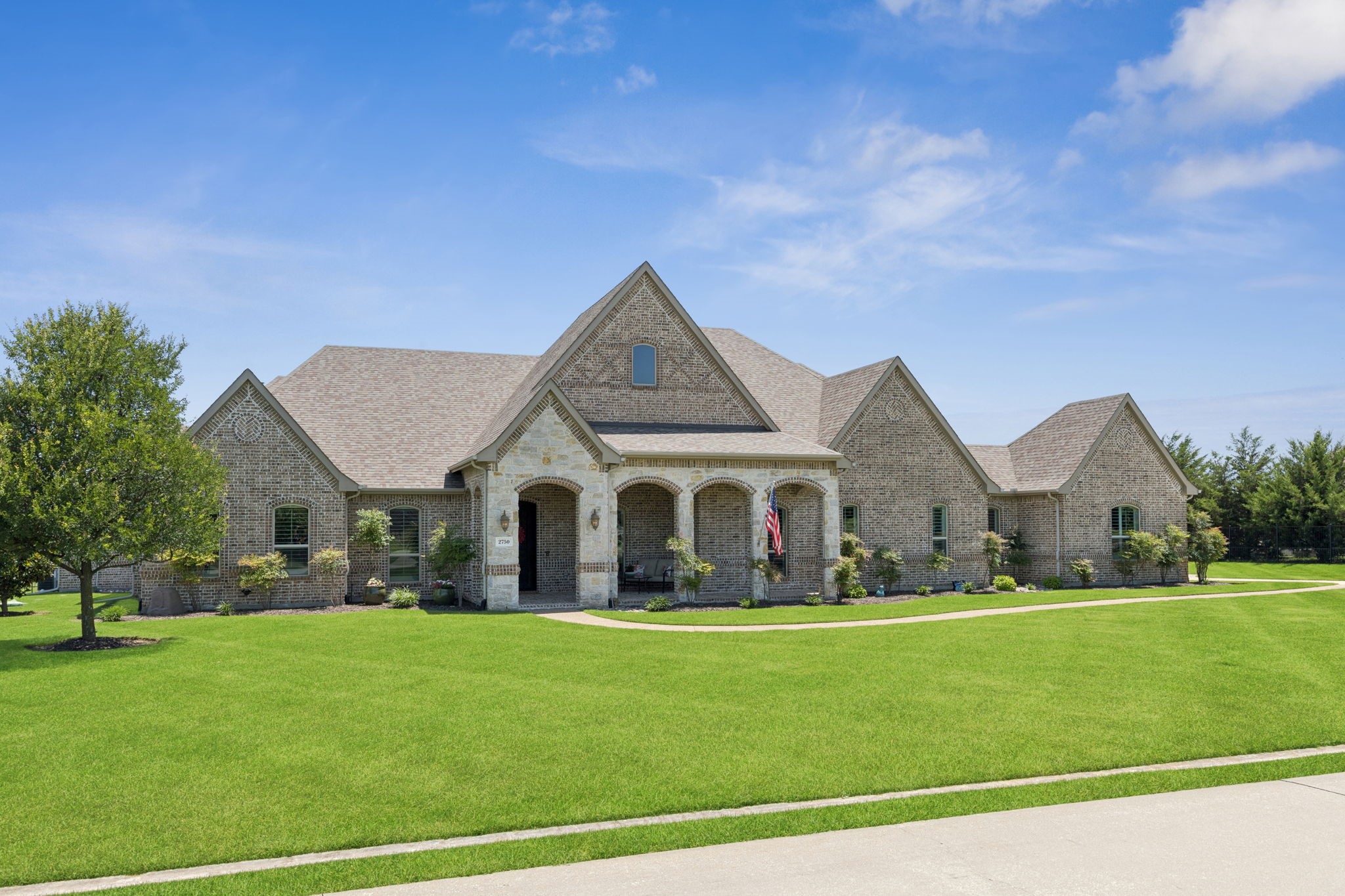 2750 Bauer Court