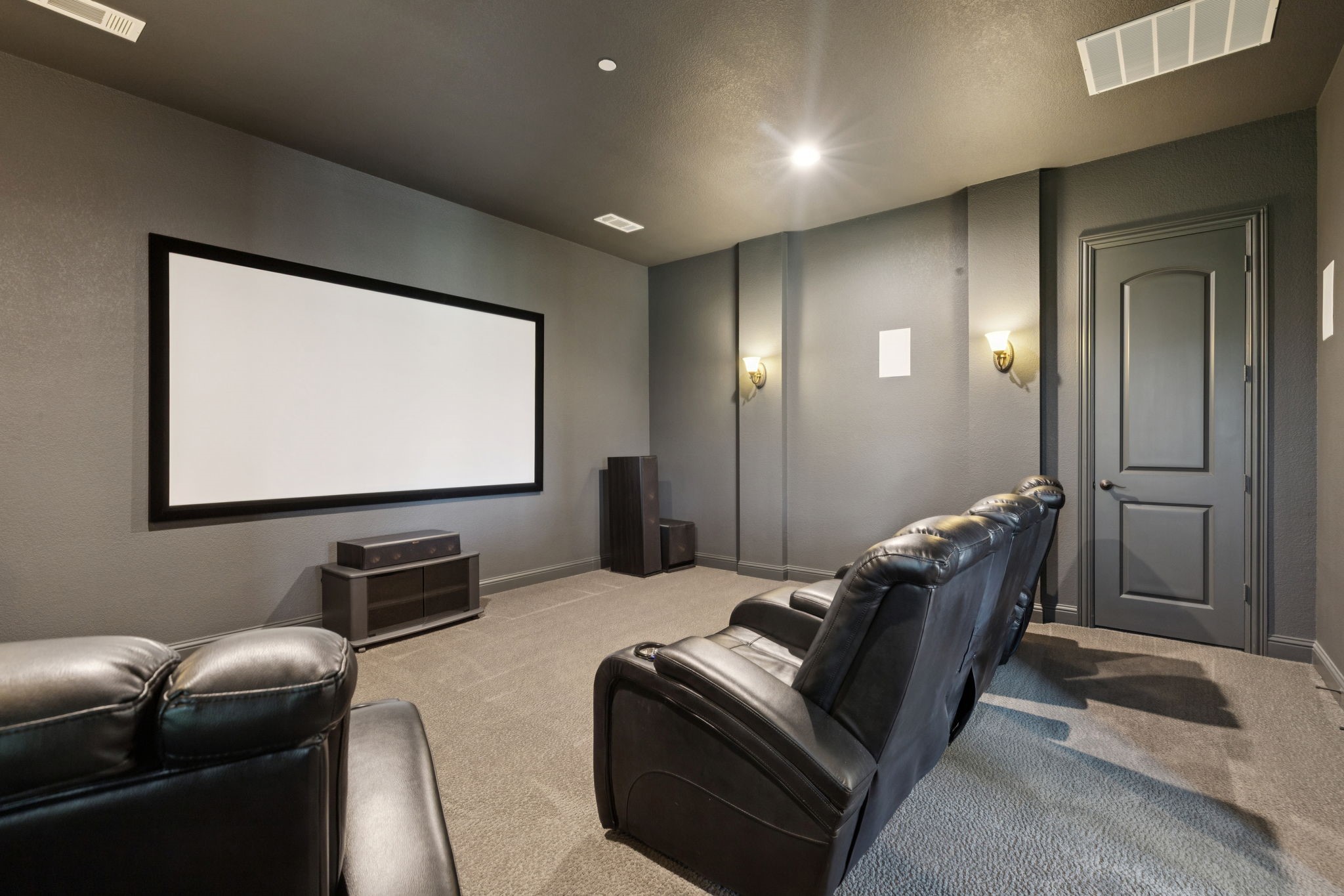 2750 Bauer Court
