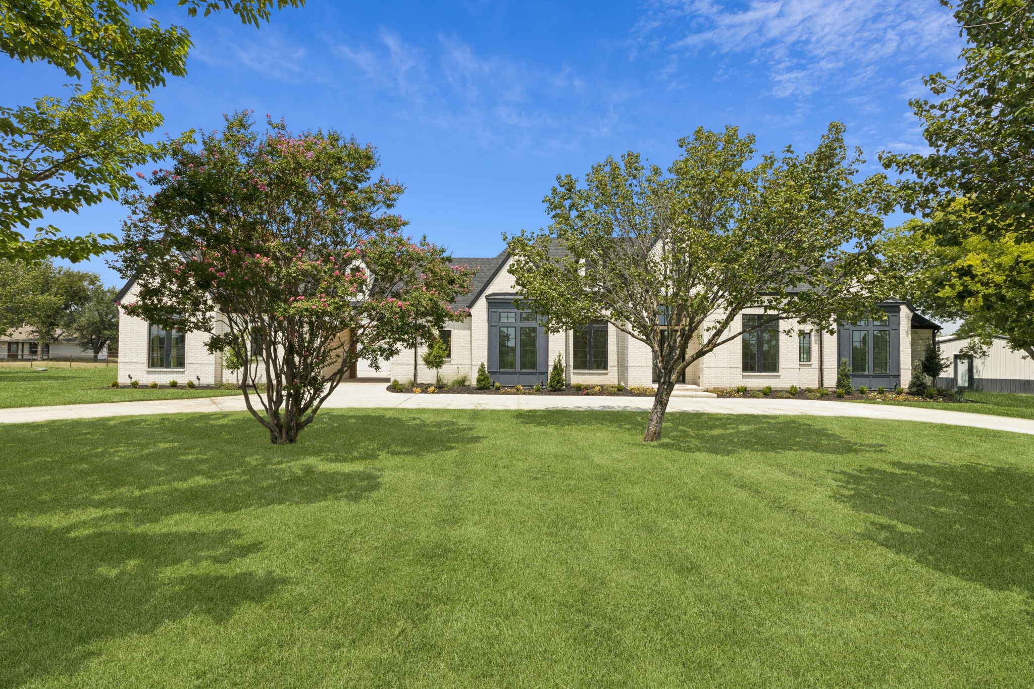 2157 Country Club Road