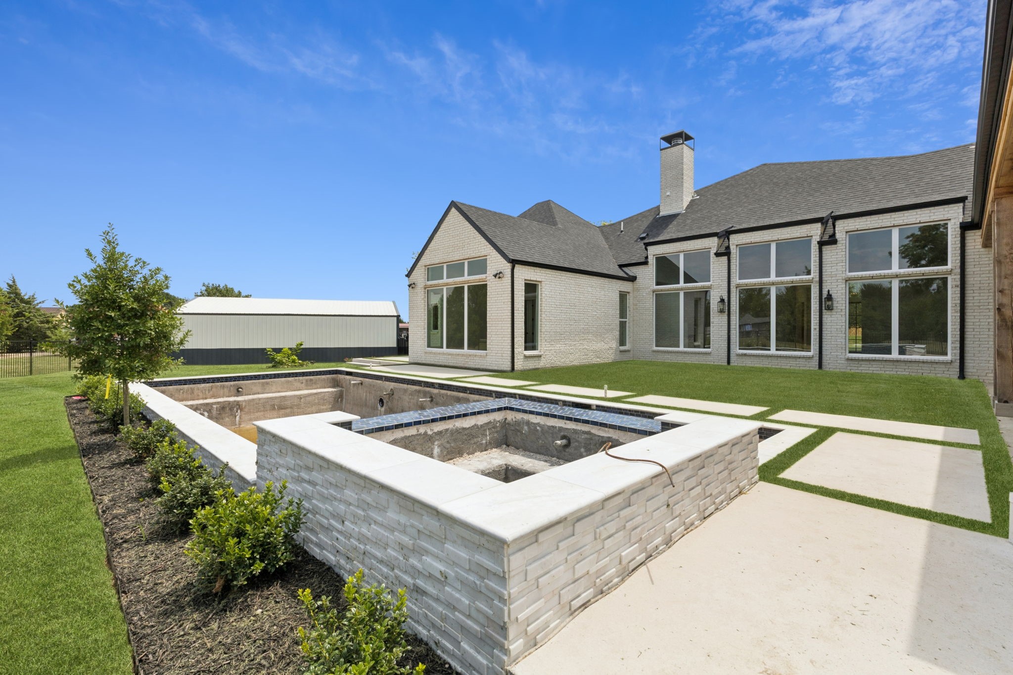 2157 Country Club Road