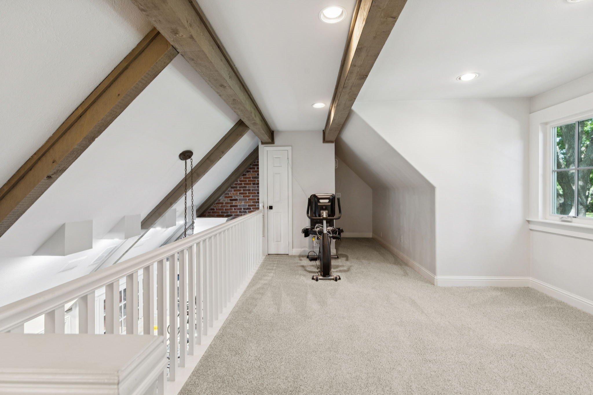 2105 Dublin Road