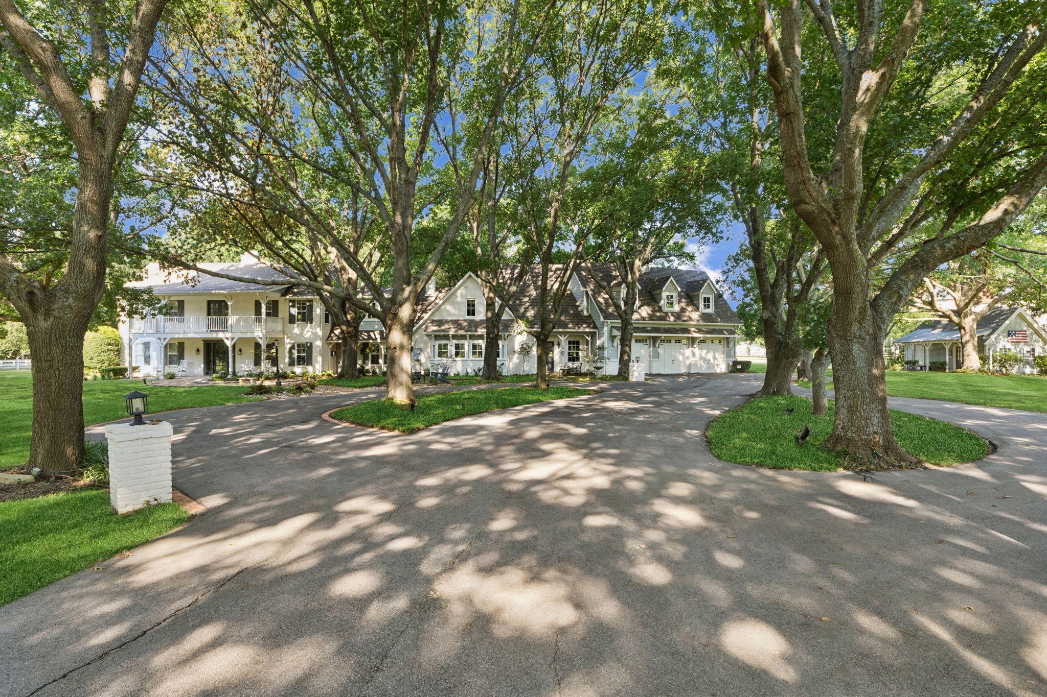 2105 Dublin Road