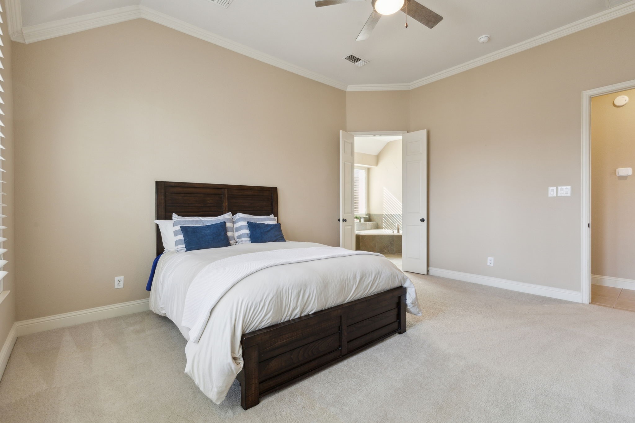 814 Barton Springs Drive