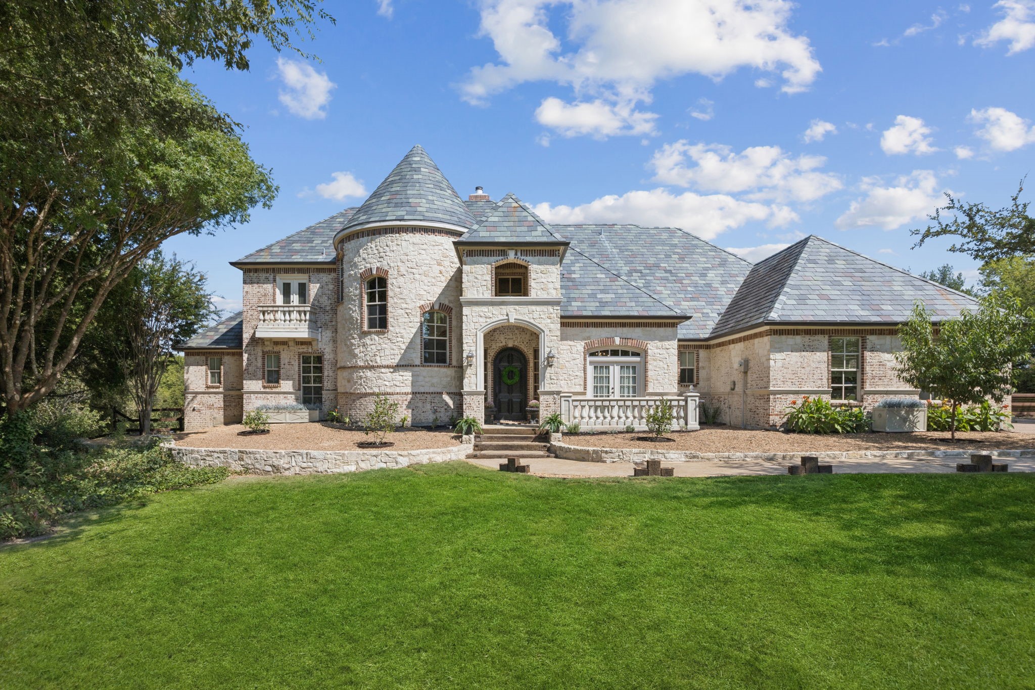 1450 Snider Court