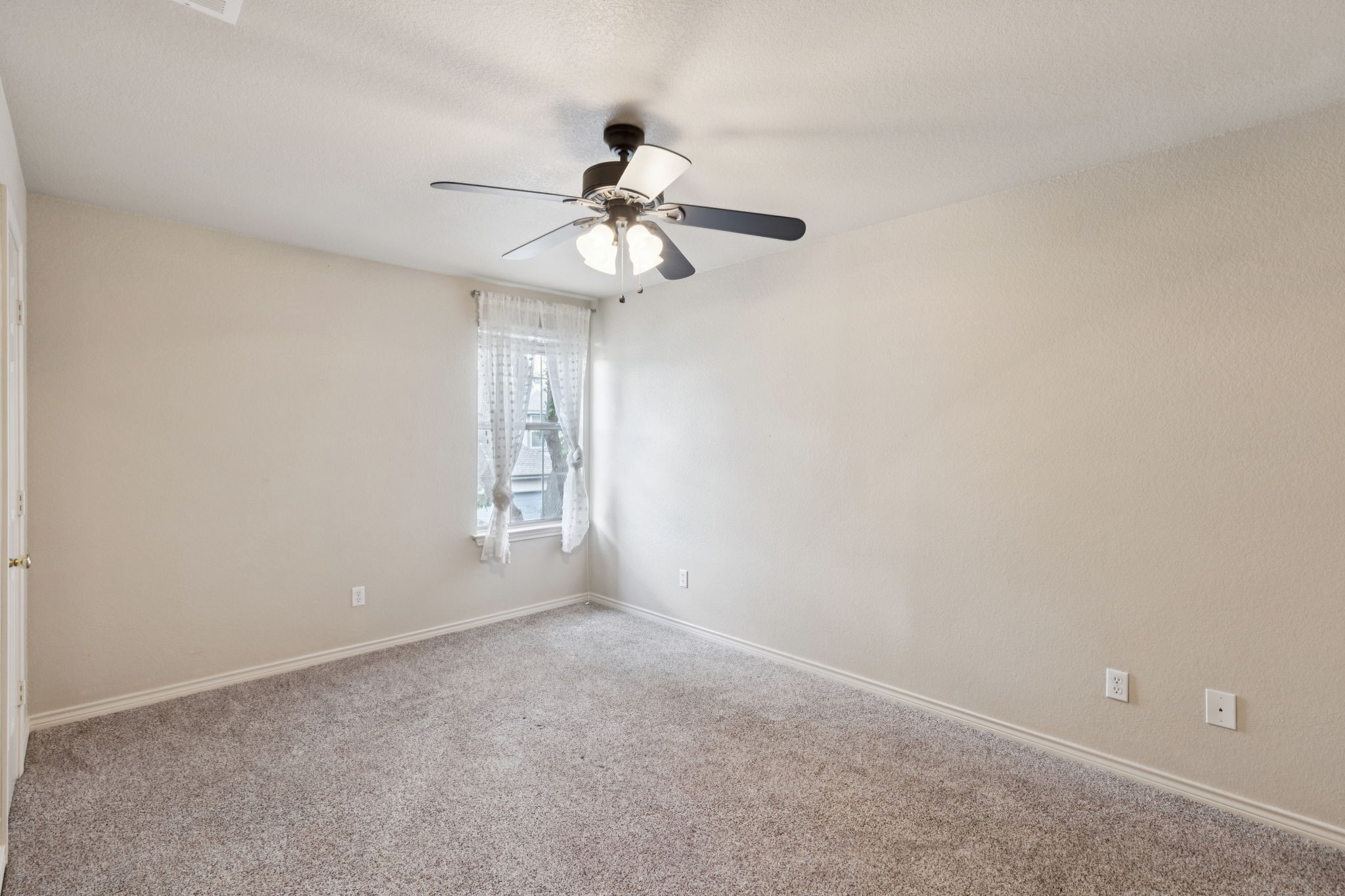 4369 Timberglen Road