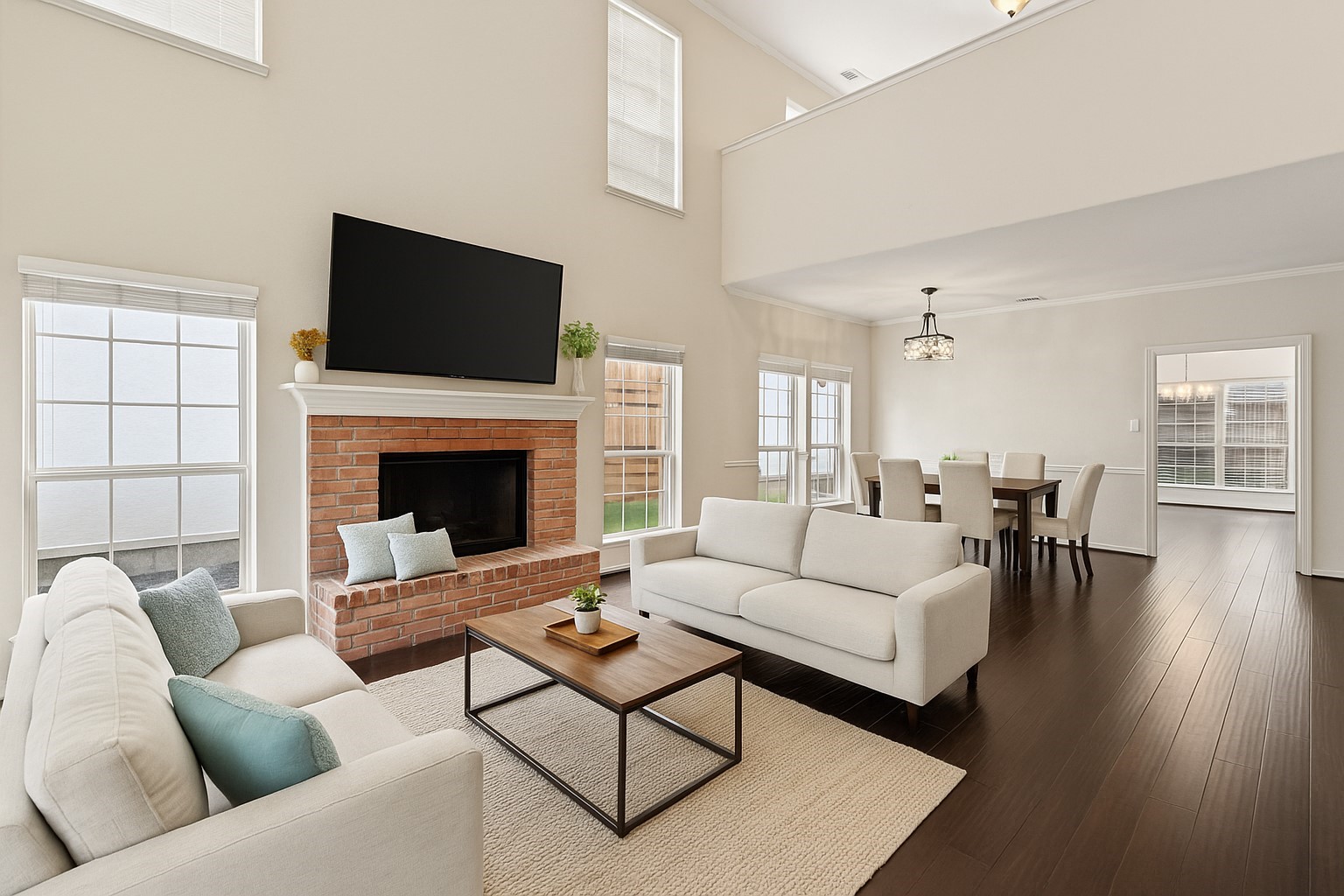 4369 Timberglen Road