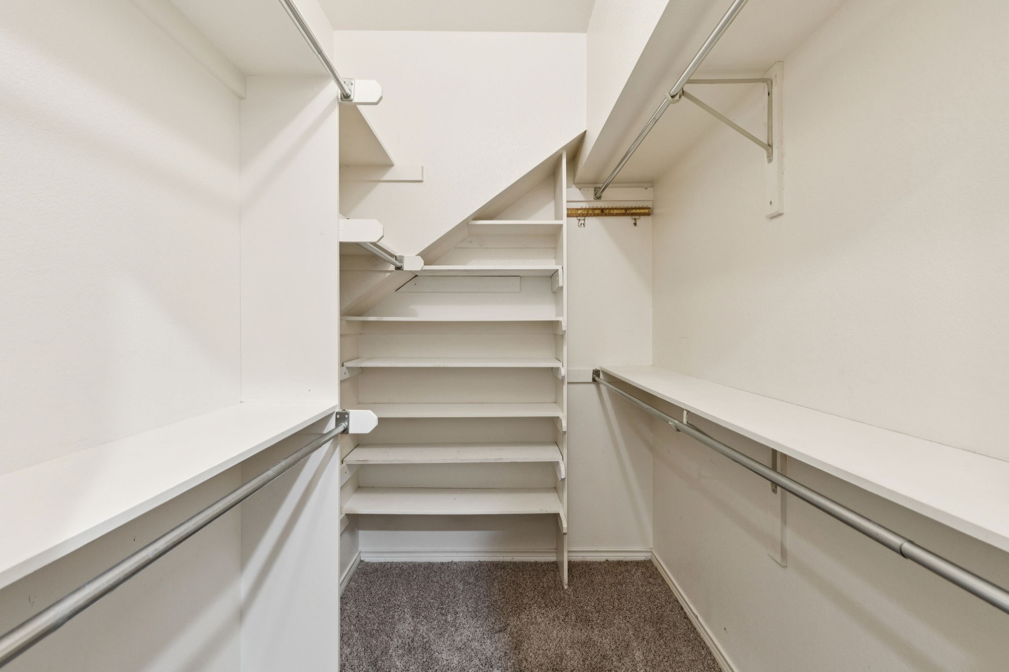 4369 Timberglen Road