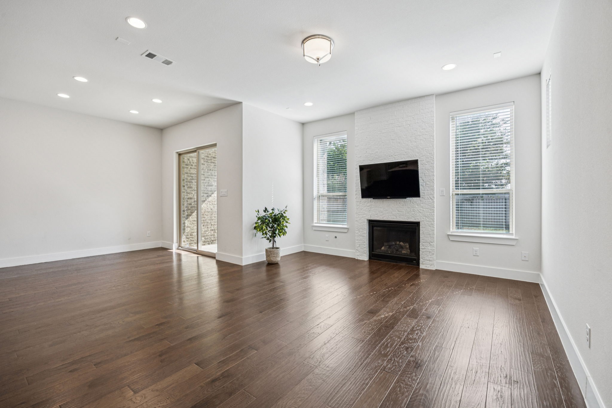 17704 Shumard Oak Drive