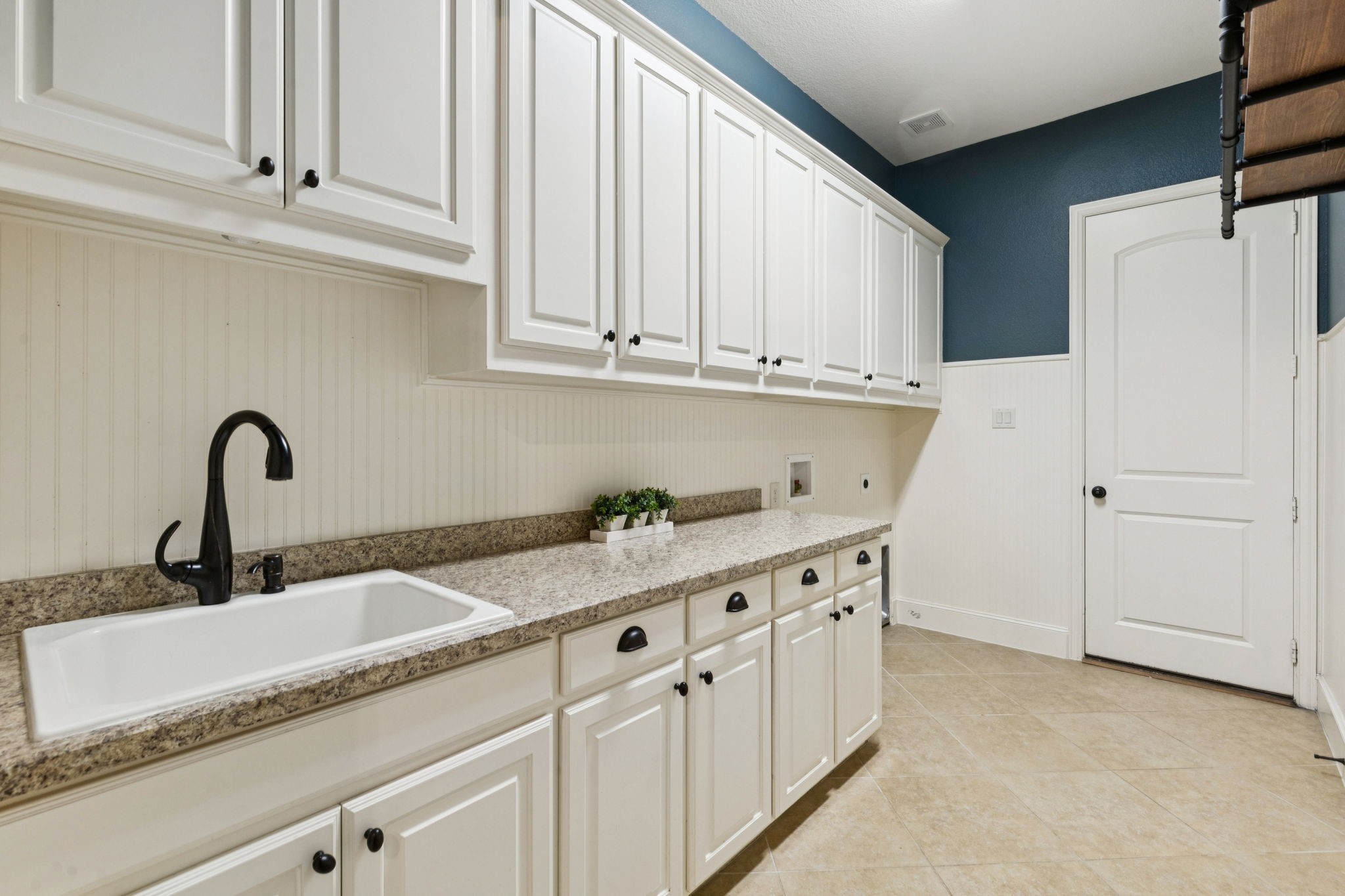 917 Stone Cottage Lane