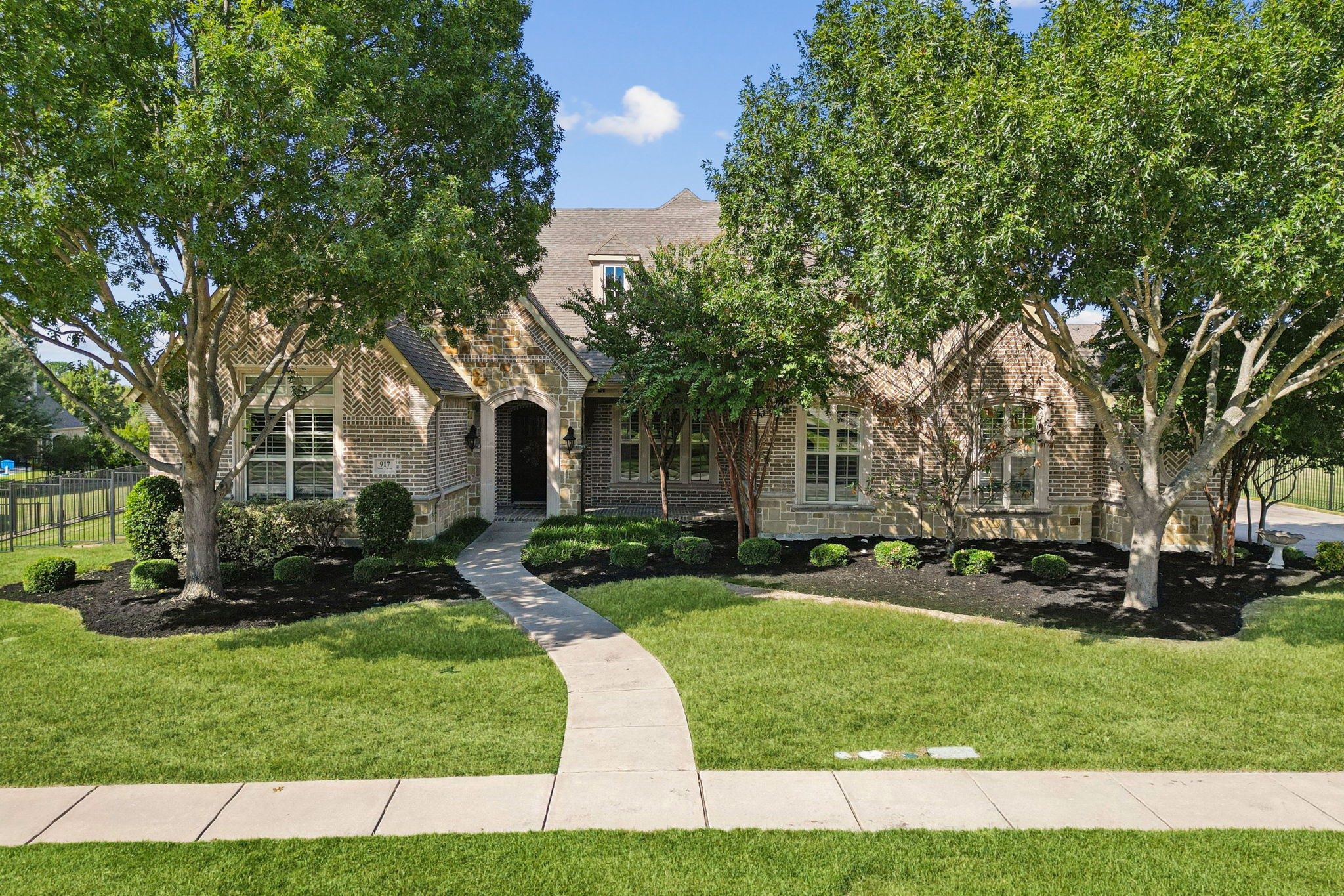 917 Stone Cottage Lane