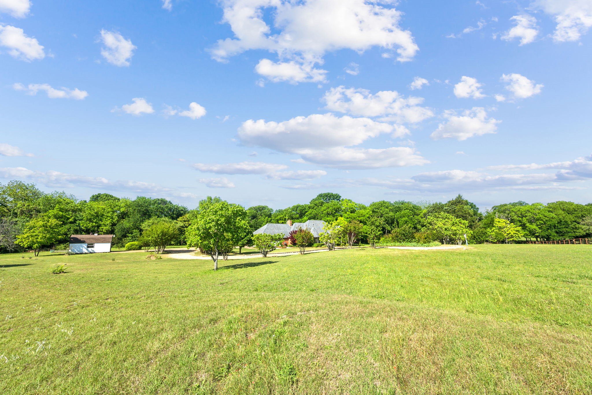 760 N N Country Club Road