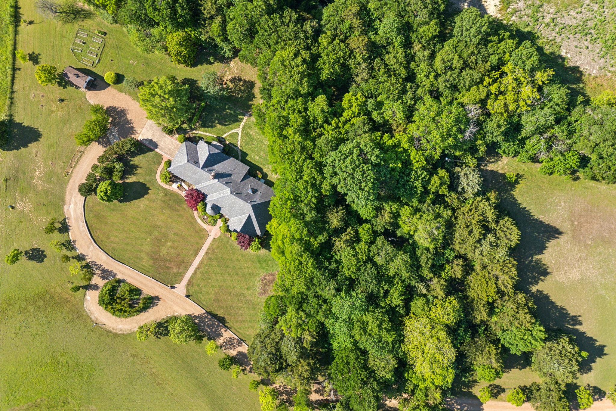 760 N N Country Club Road