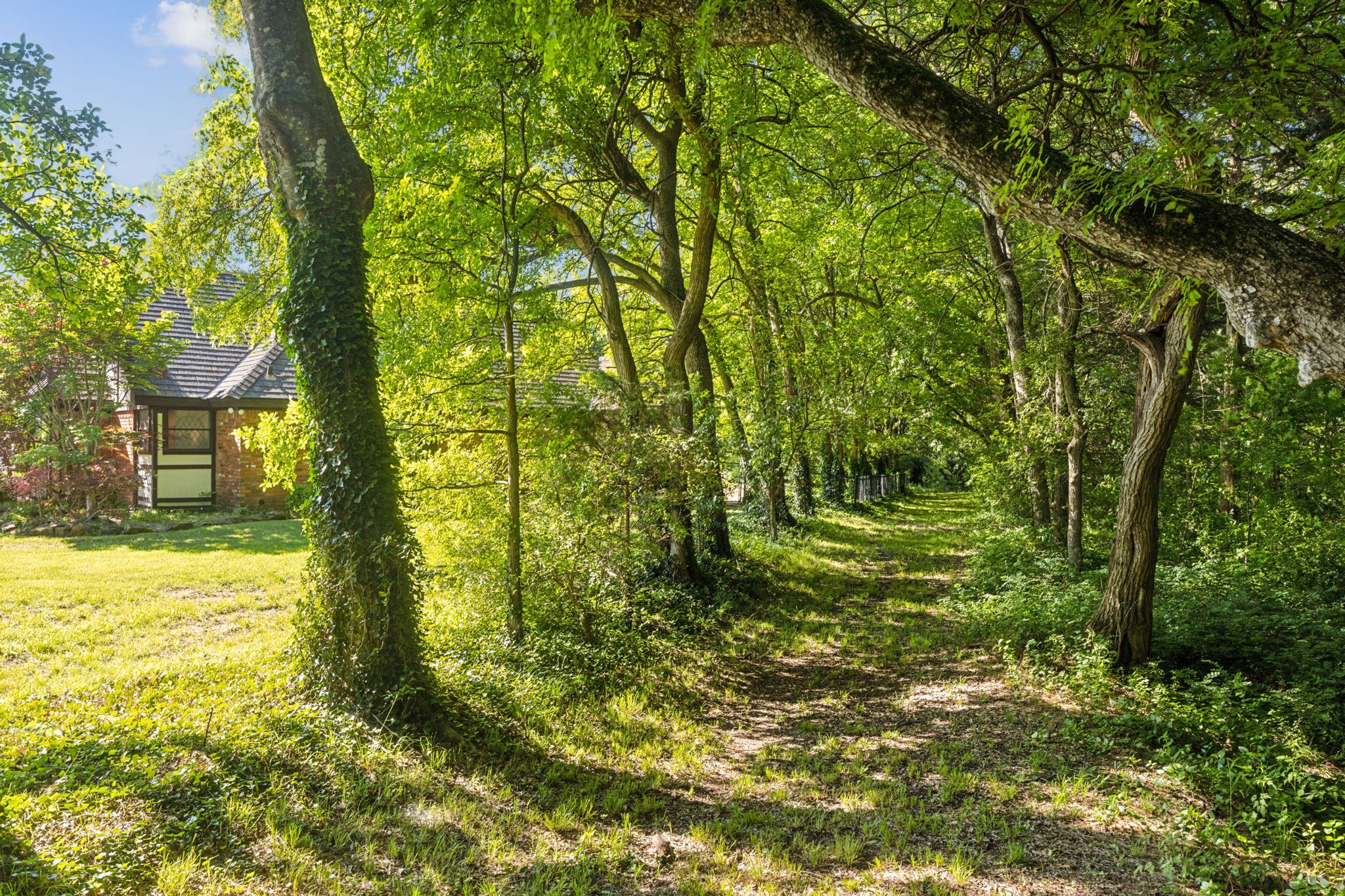 760 N N Country Club Road