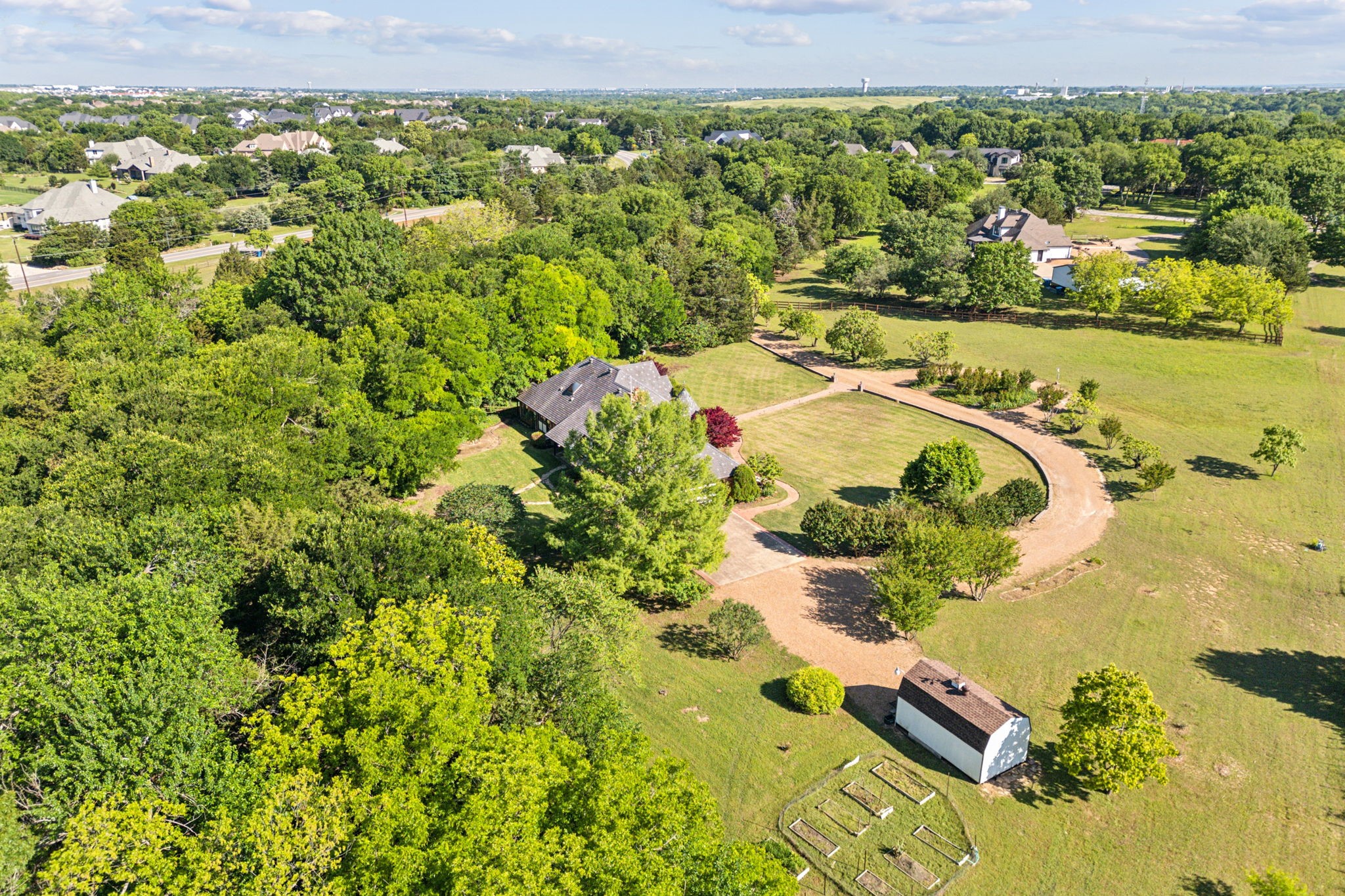 760 N N Country Club Road