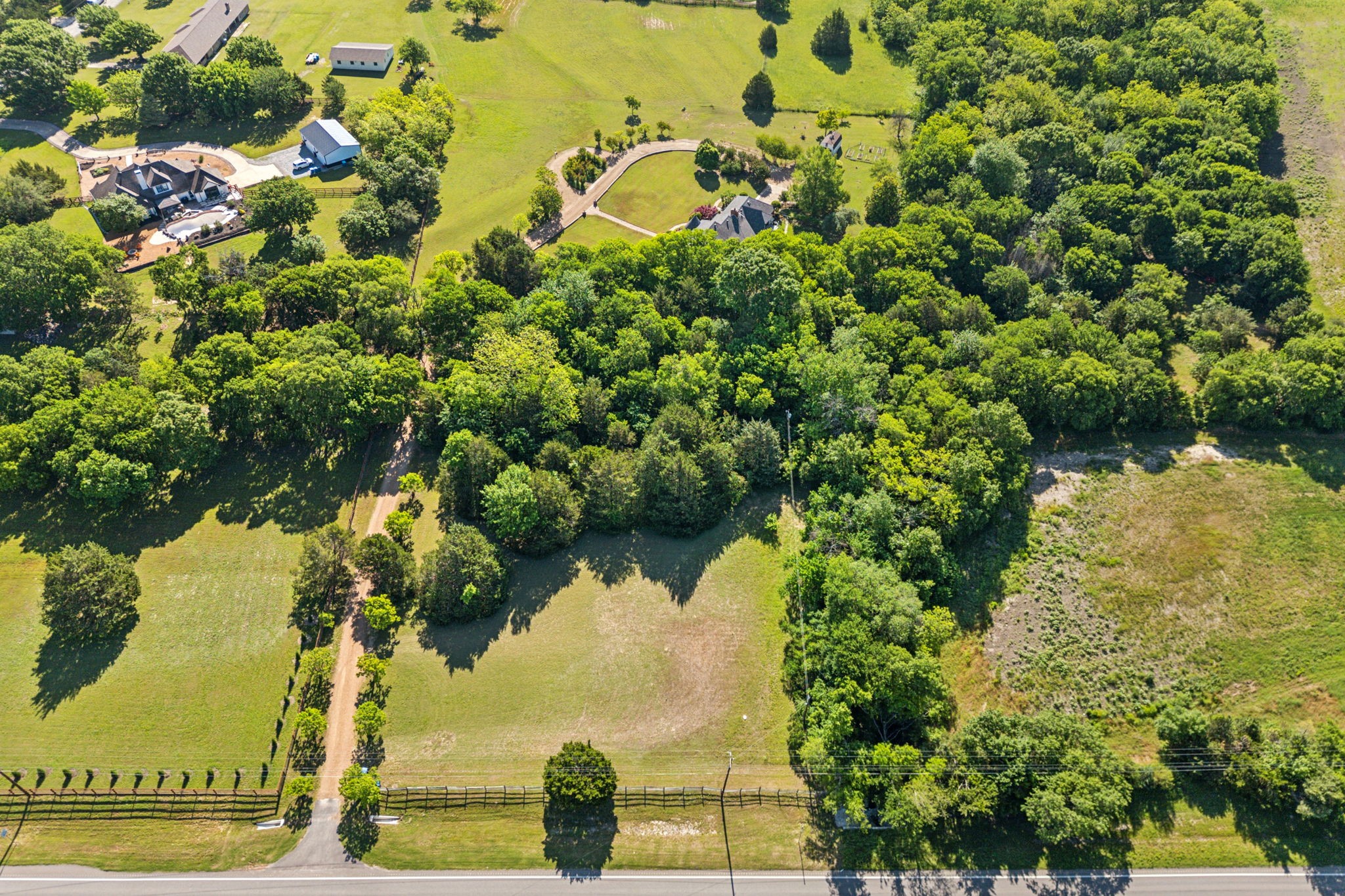 760 N N Country Club Road