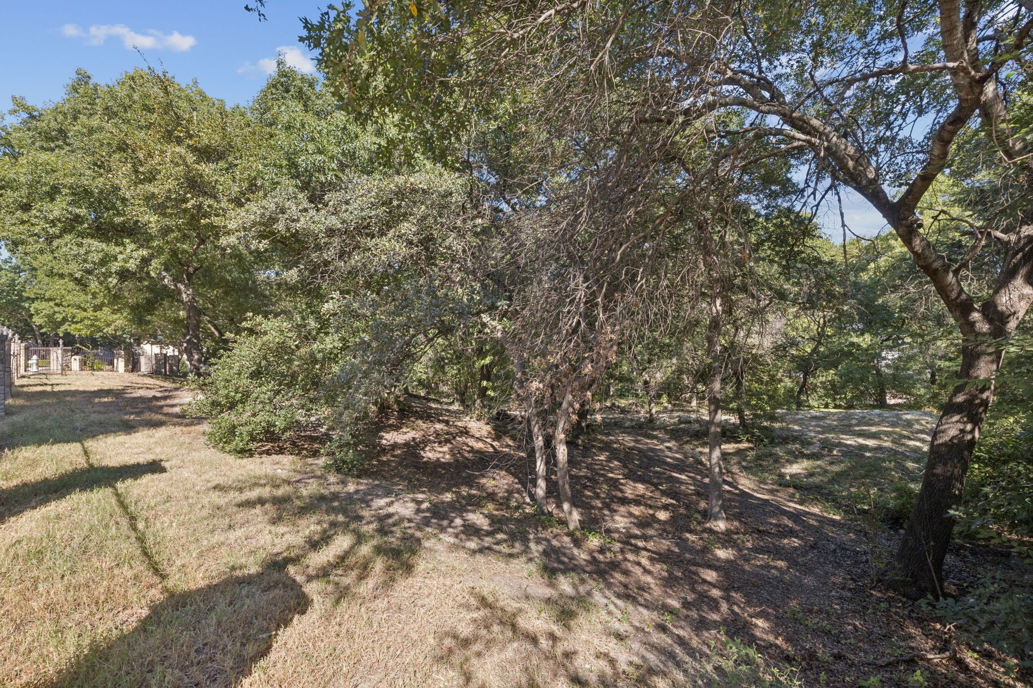 811 Shady Brook Lane