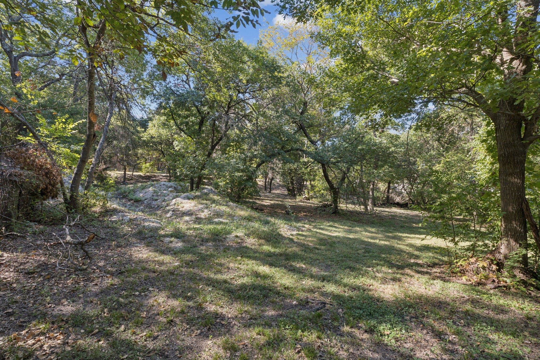 811 Shady Brook Lane