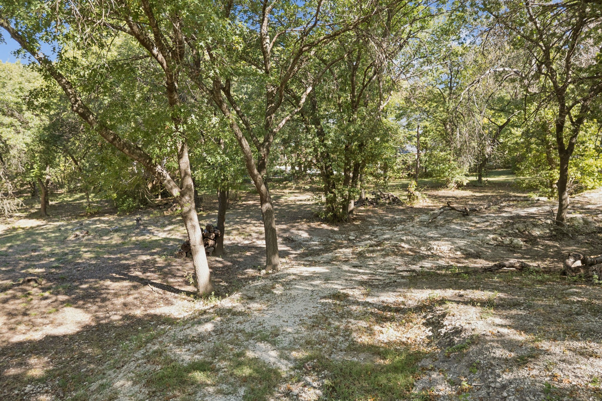 811 Shady Brook Lane