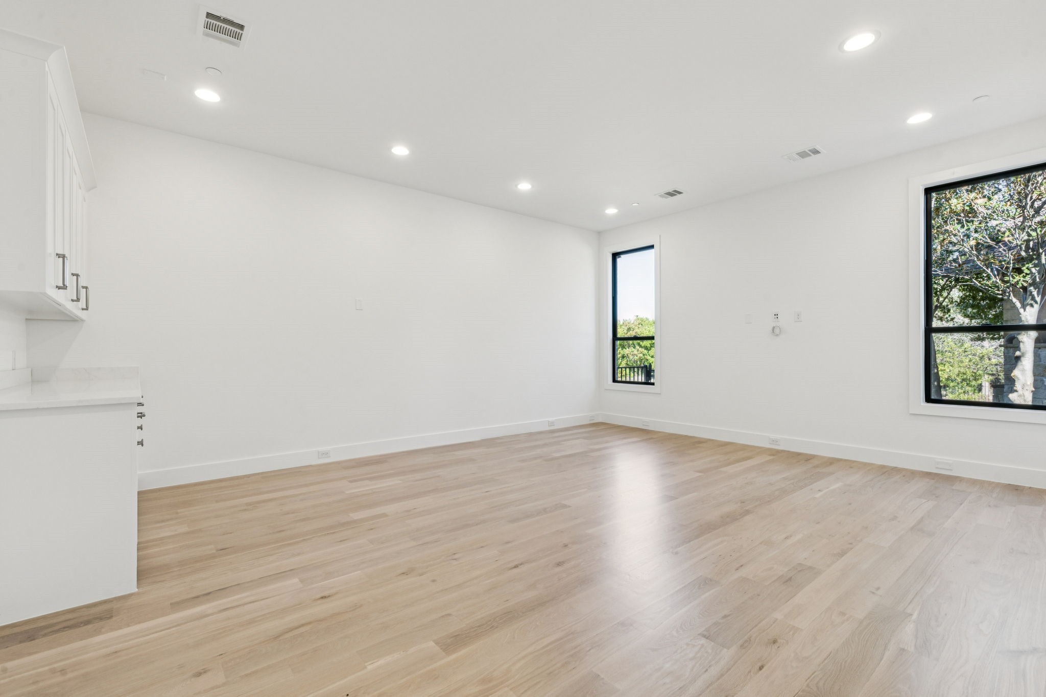871 Beechwood Lane