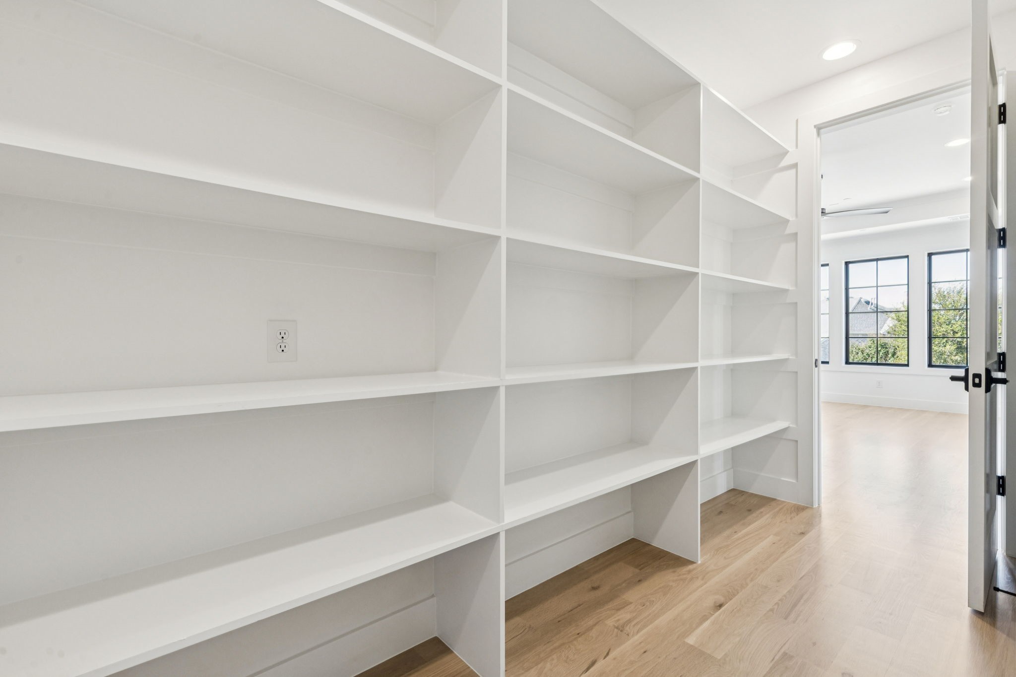 871 Beechwood Lane