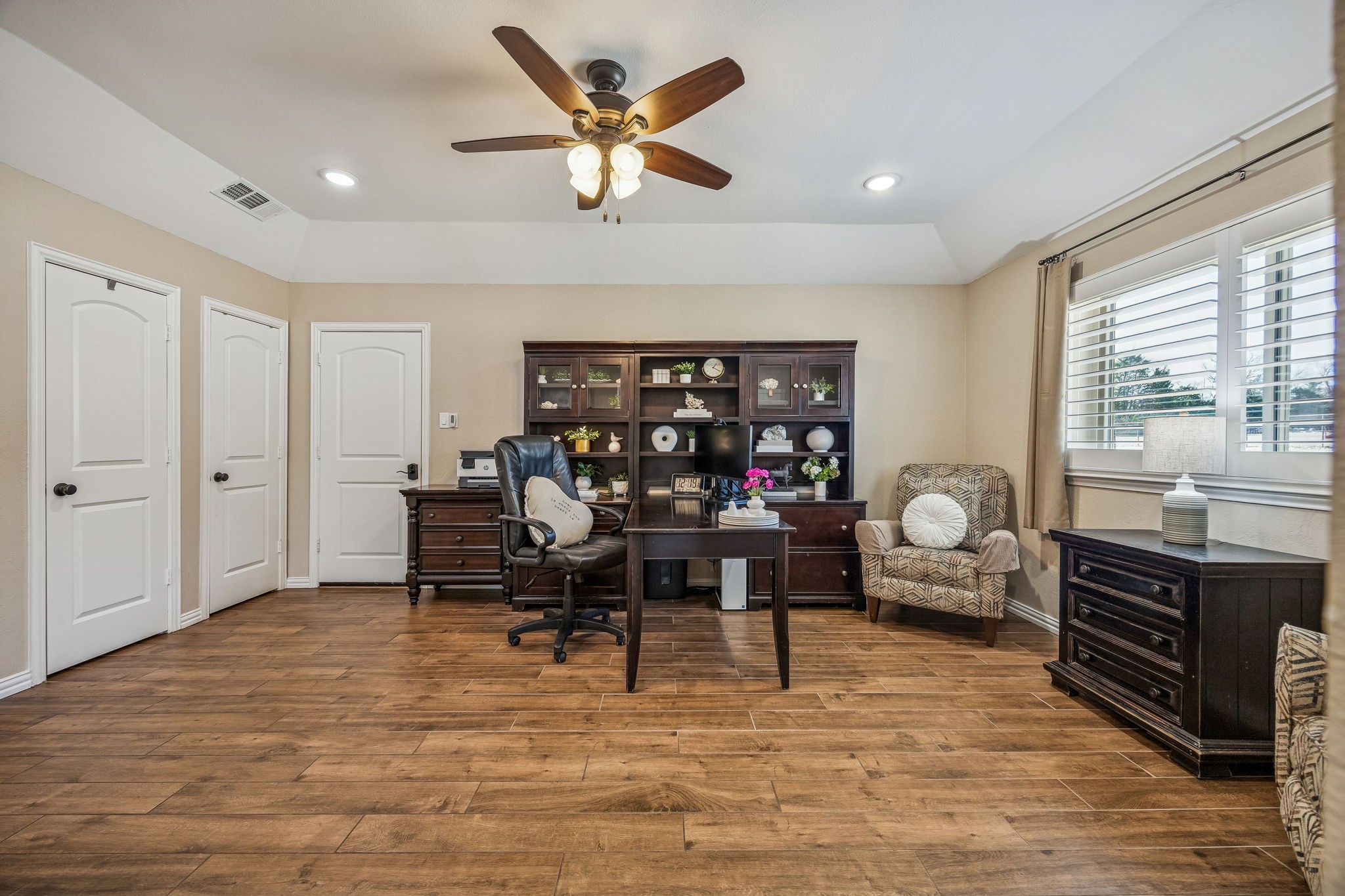 6 Hickory Hill Street