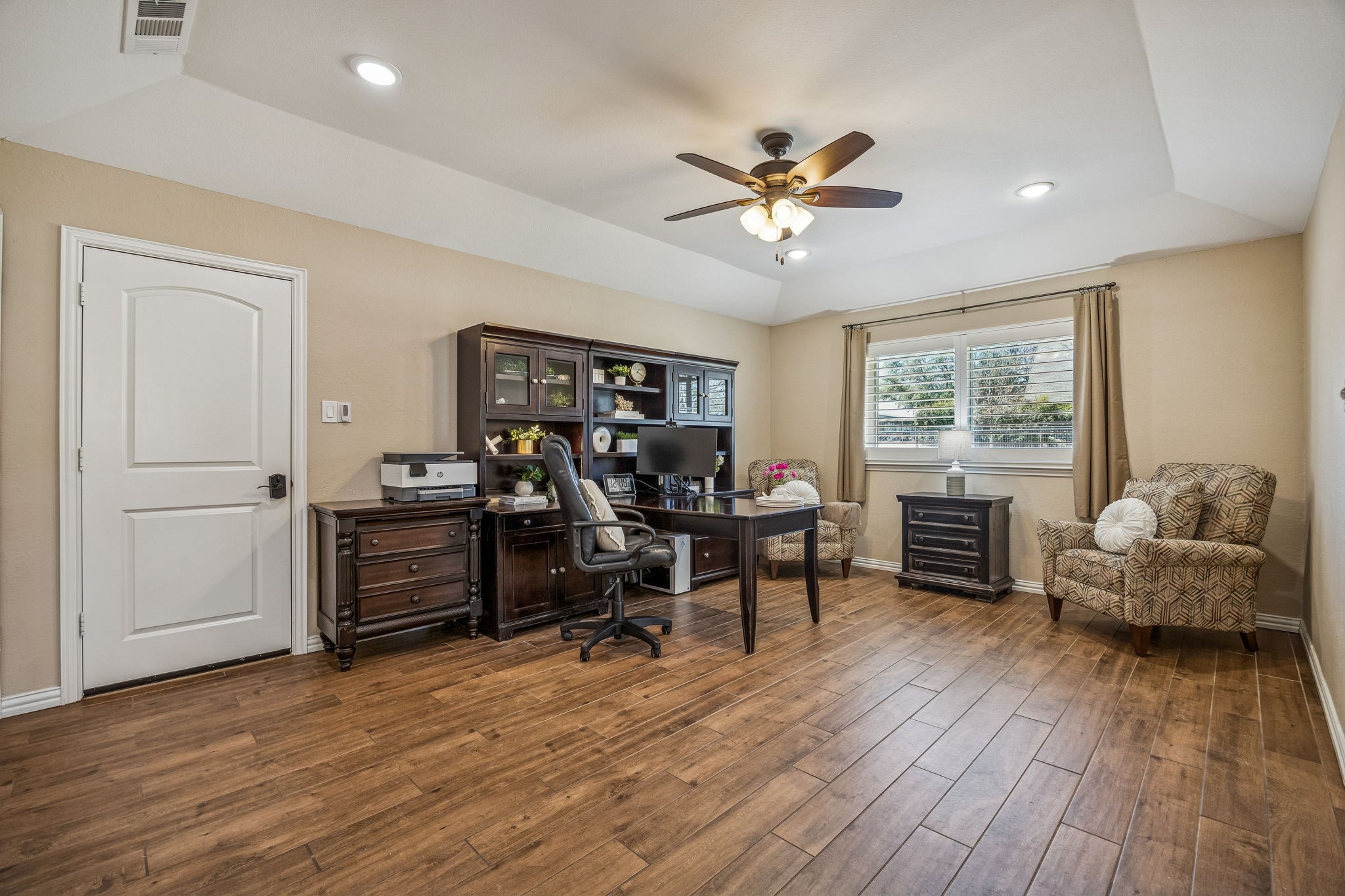 6 Hickory Hill Street