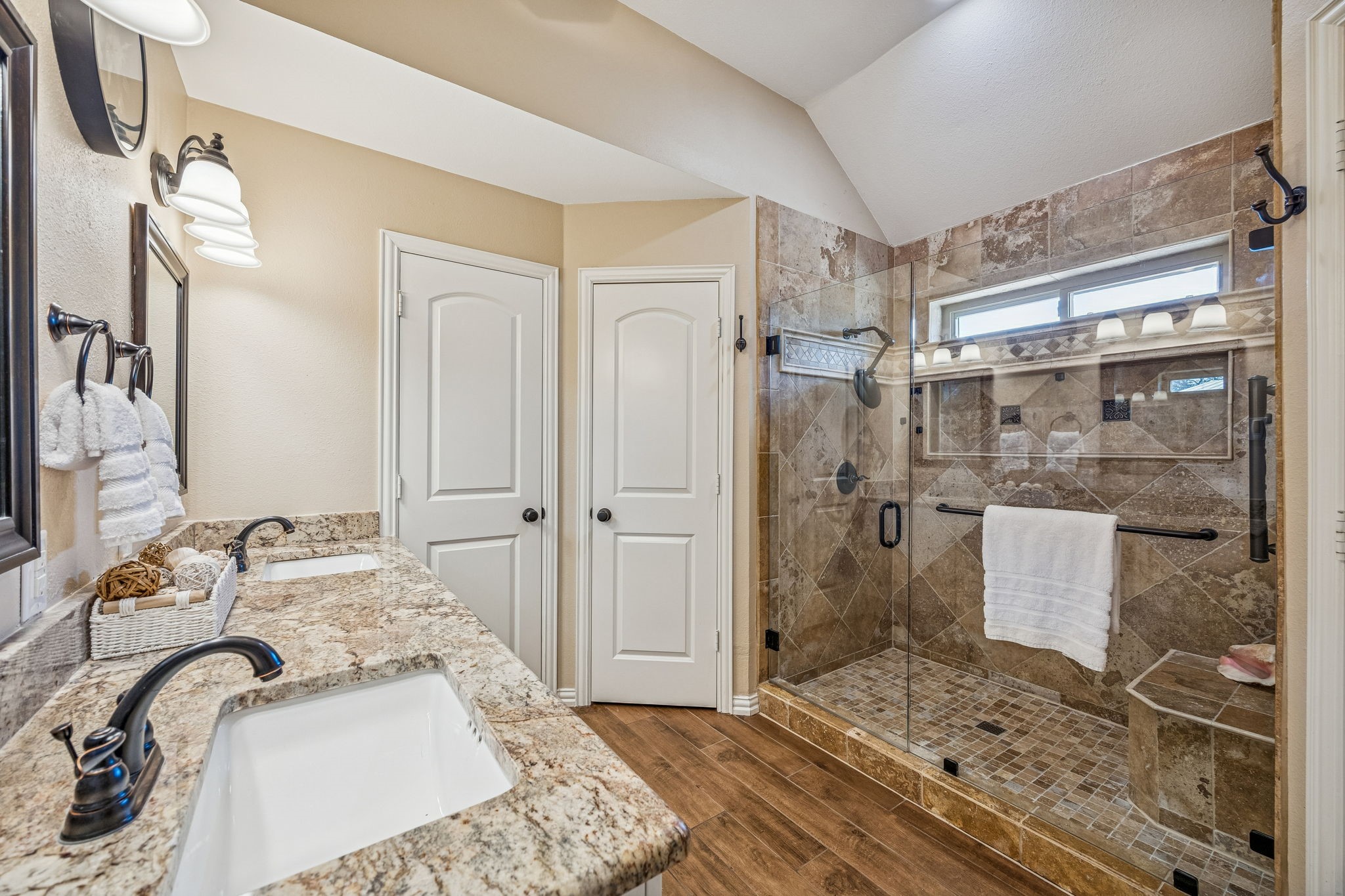 6 Hickory Hill Street