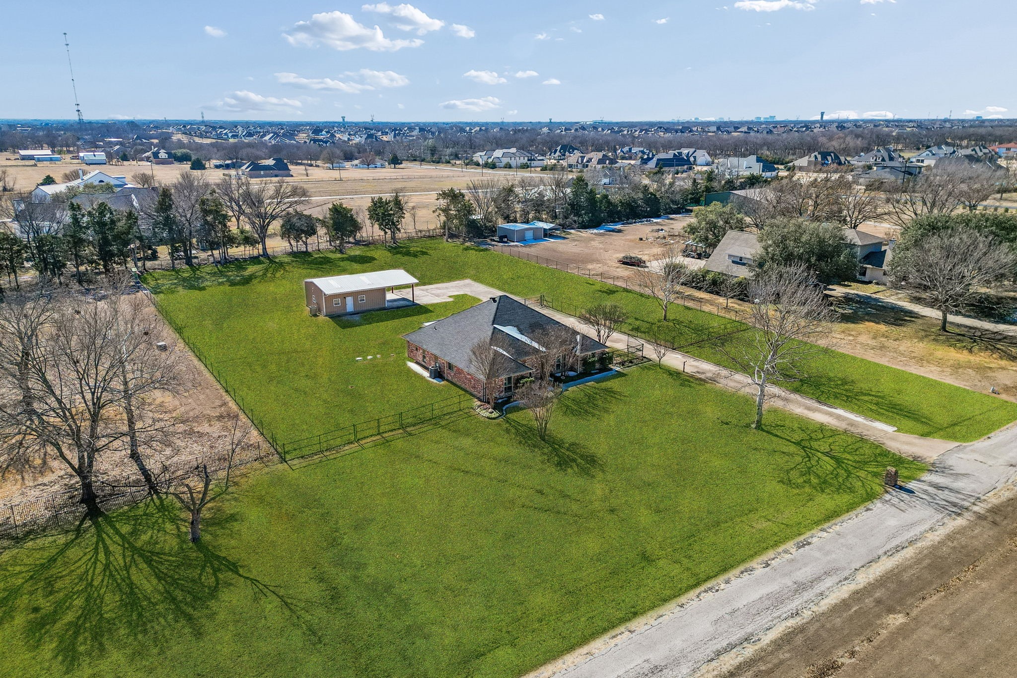 6 Hickory Hill Street