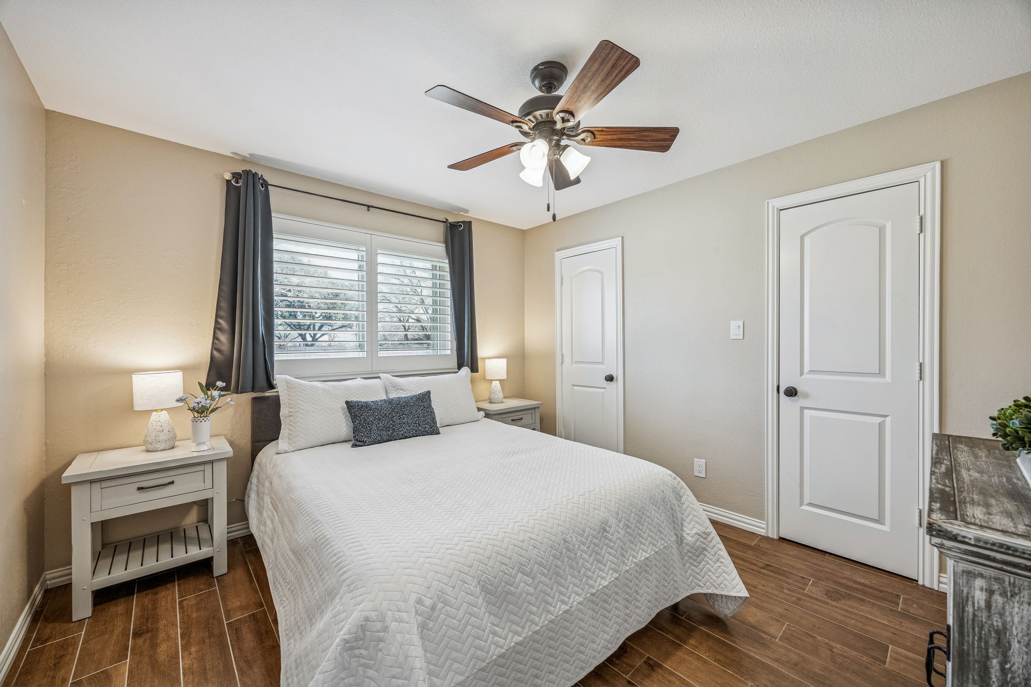 6 Hickory Hill Street