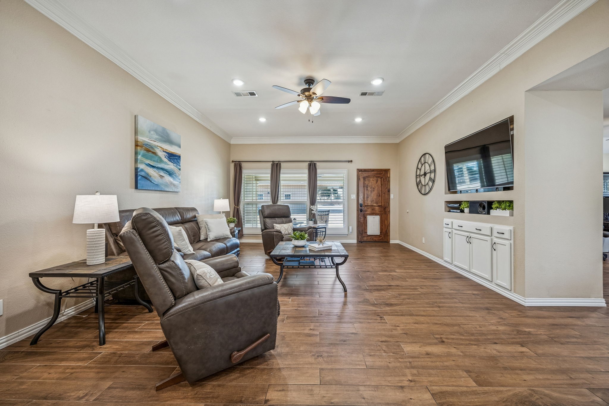 6 Hickory Hill Street