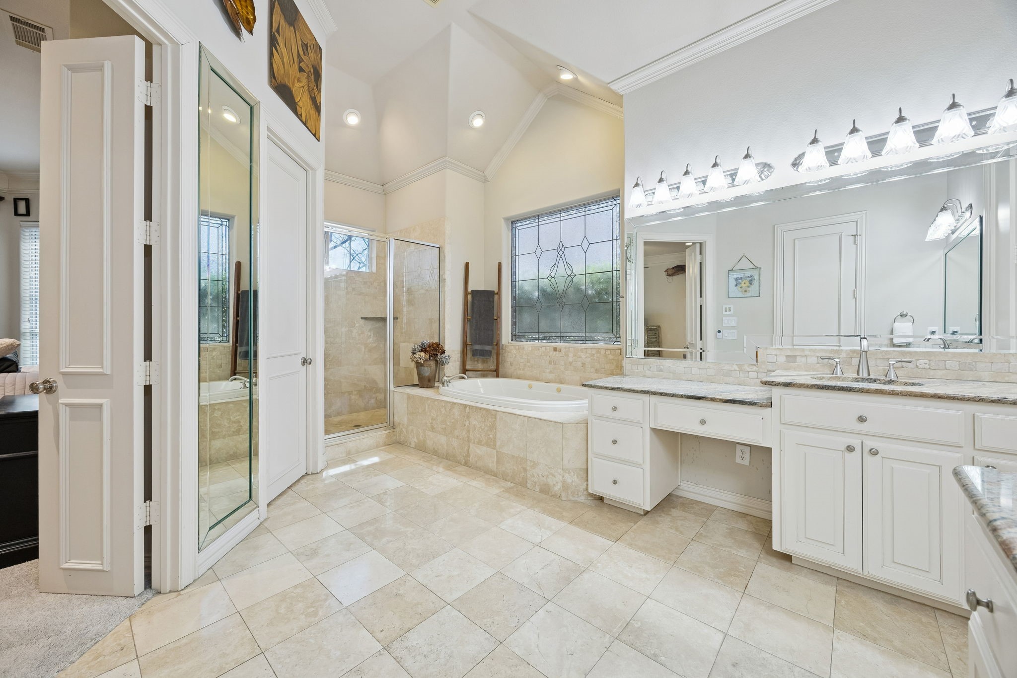 620 Oakmont Court