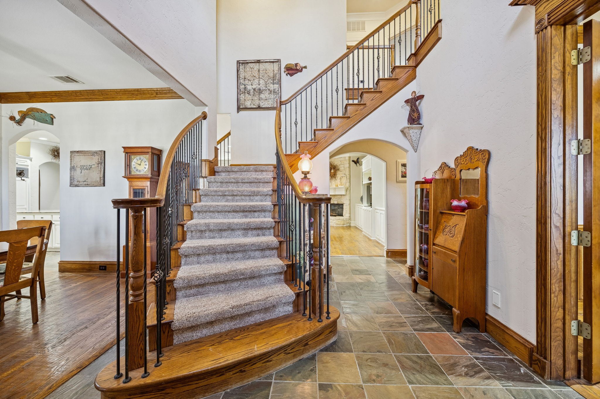 620 Oakmont Court