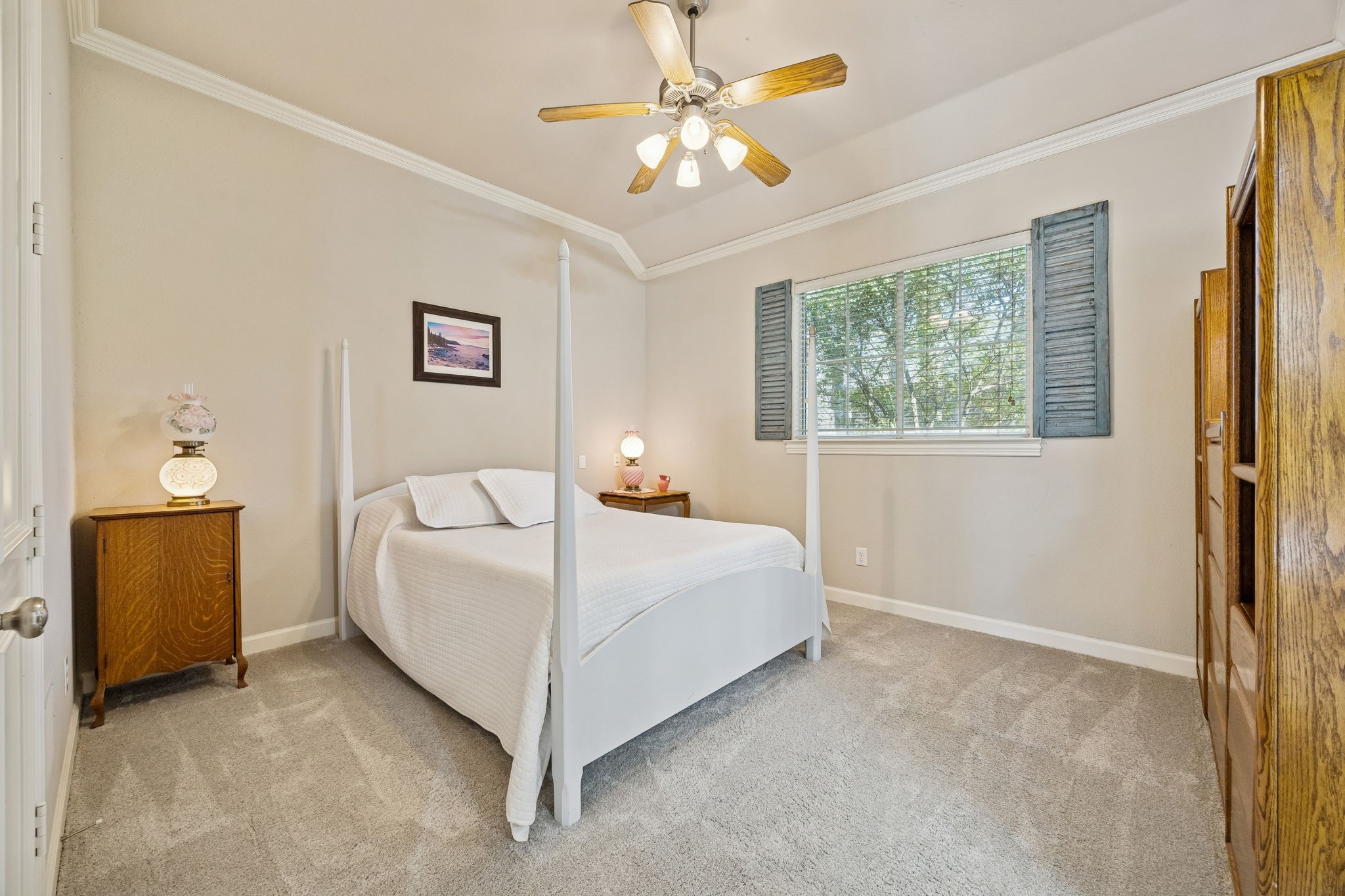 620 Oakmont Court