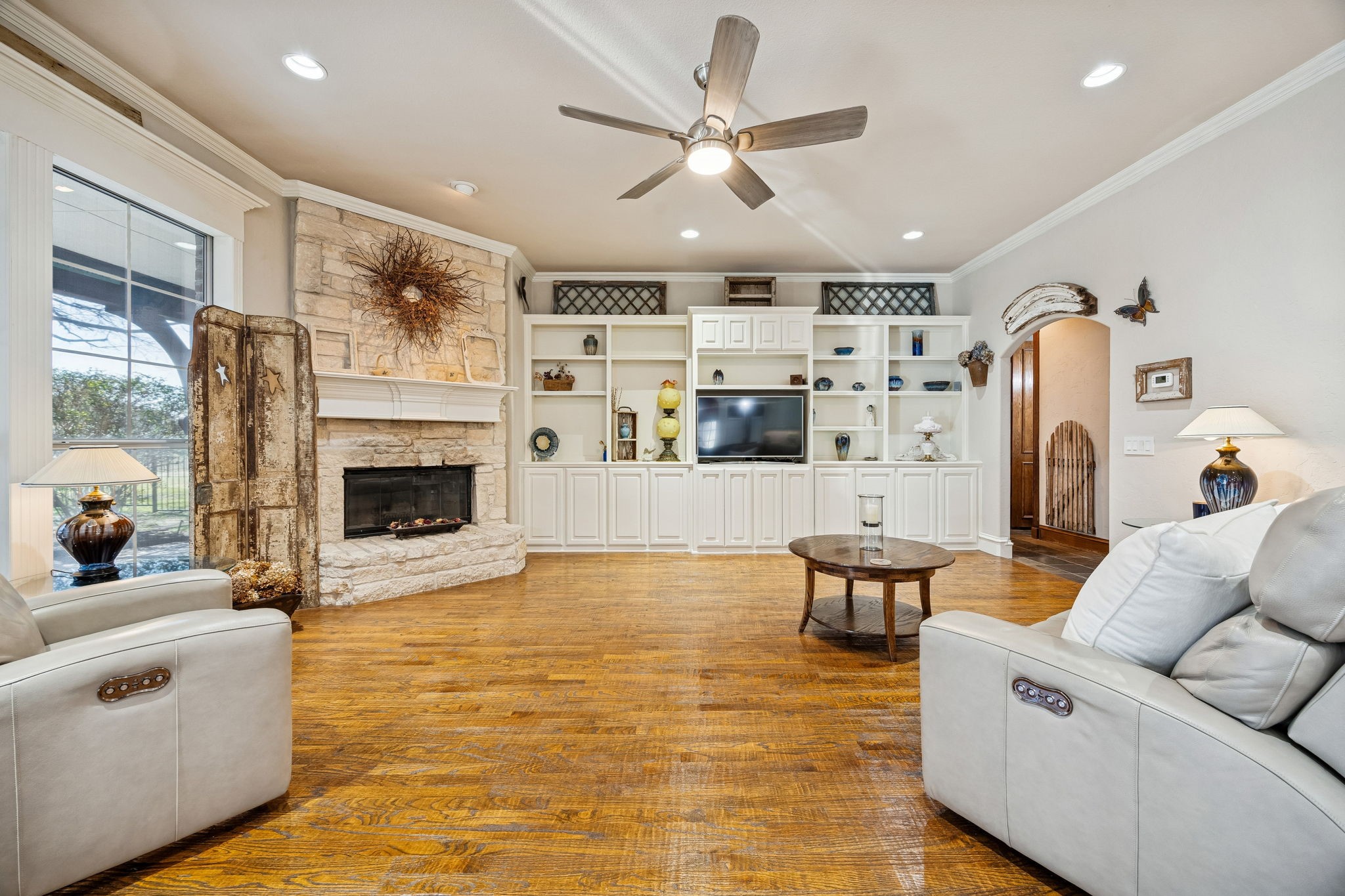 620 Oakmont Court
