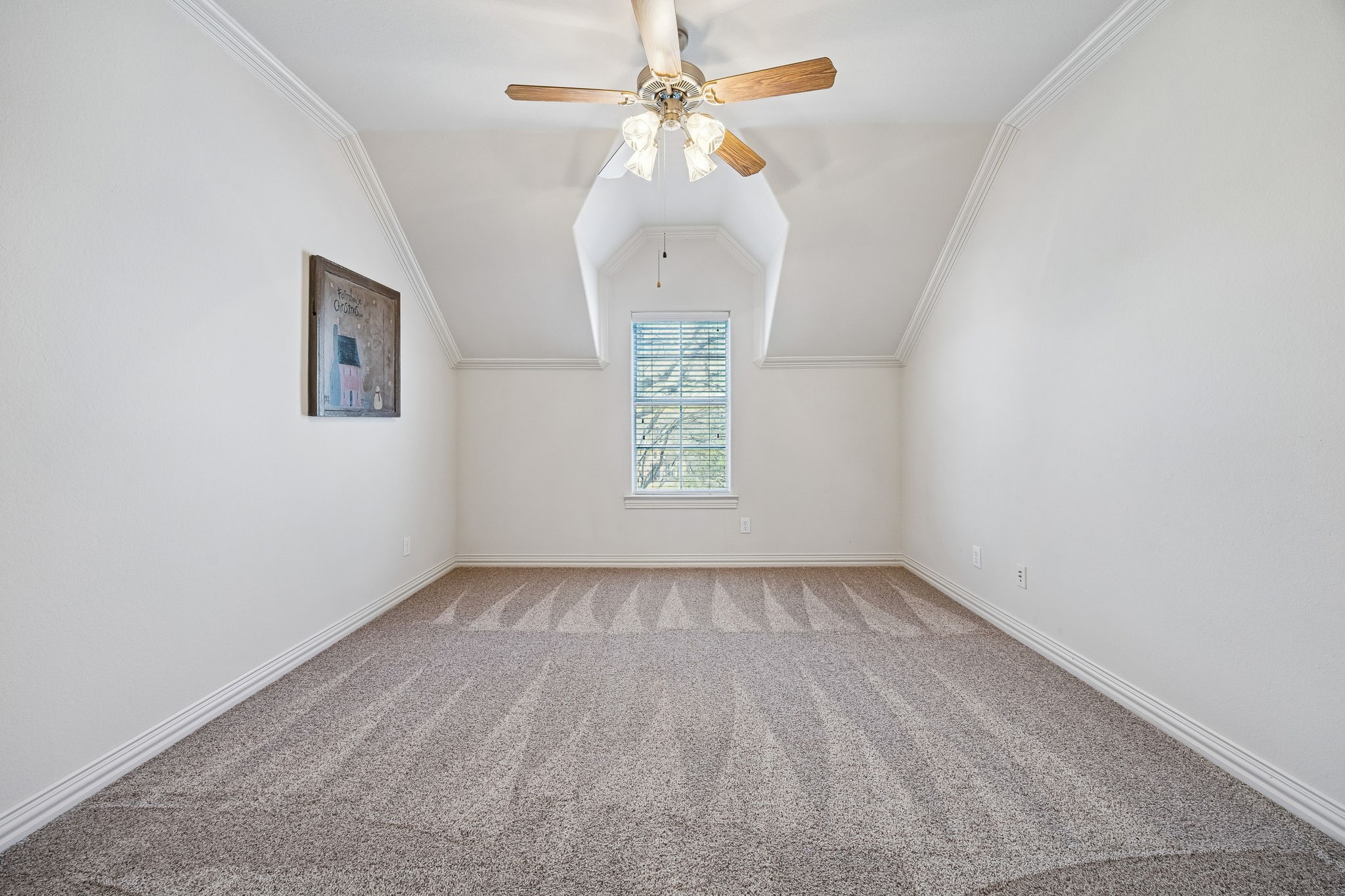 620 Oakmont Court