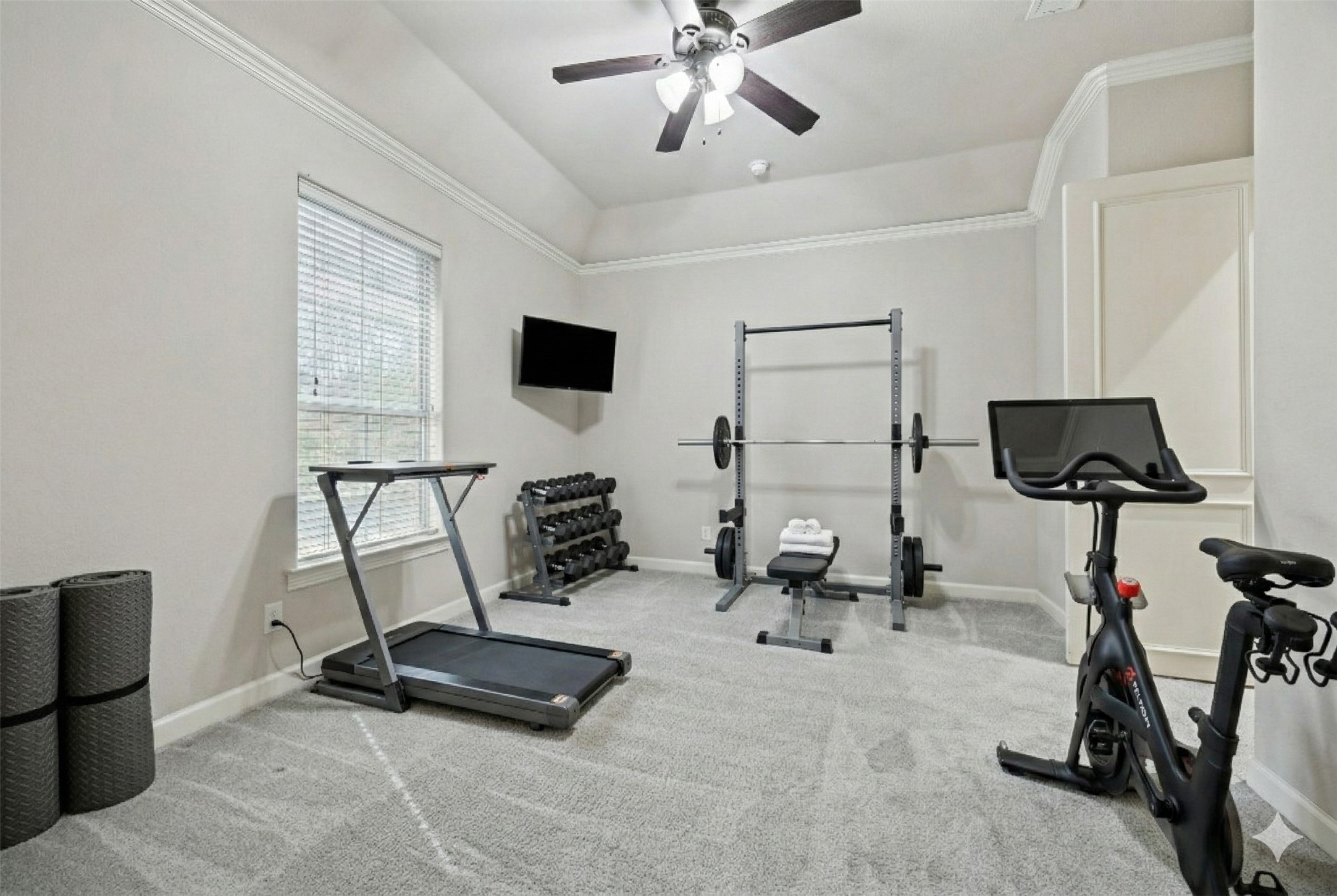 620 Oakmont Court