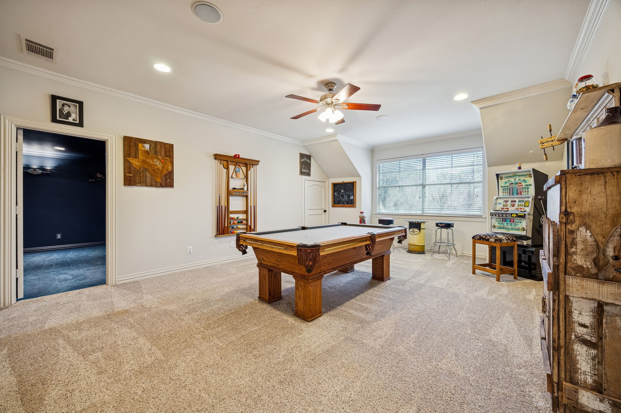 620 Oakmont Court
