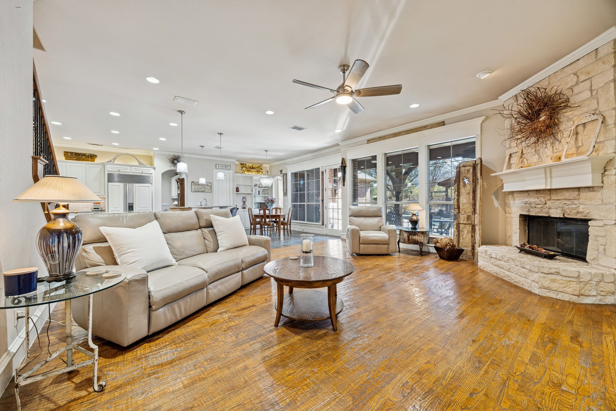 620 Oakmont Court