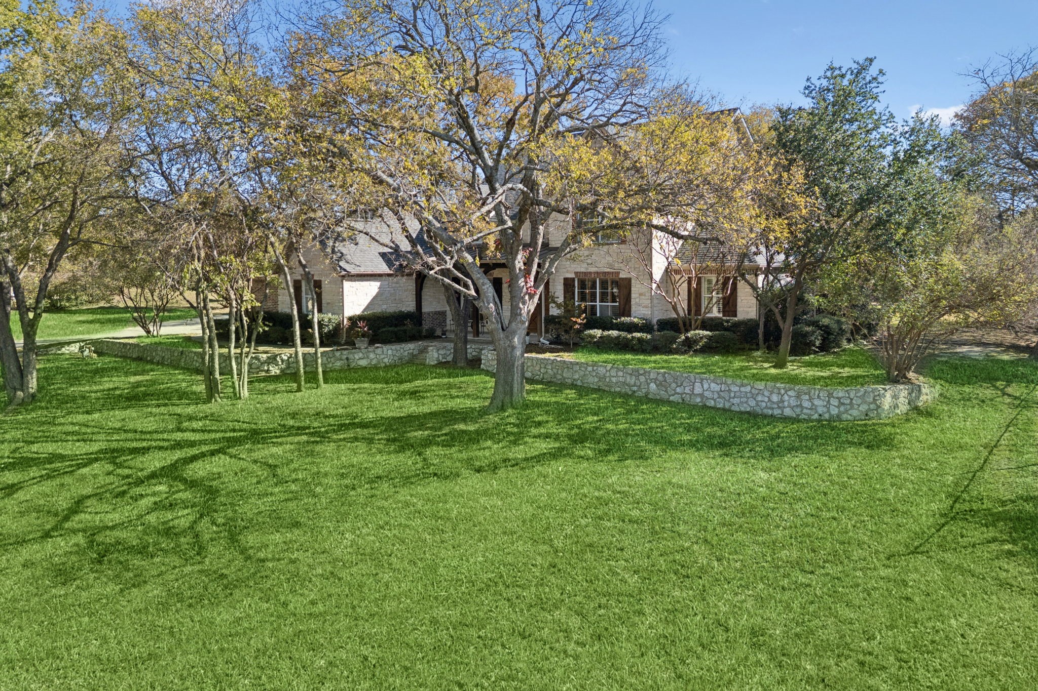 620 Oakmont Court