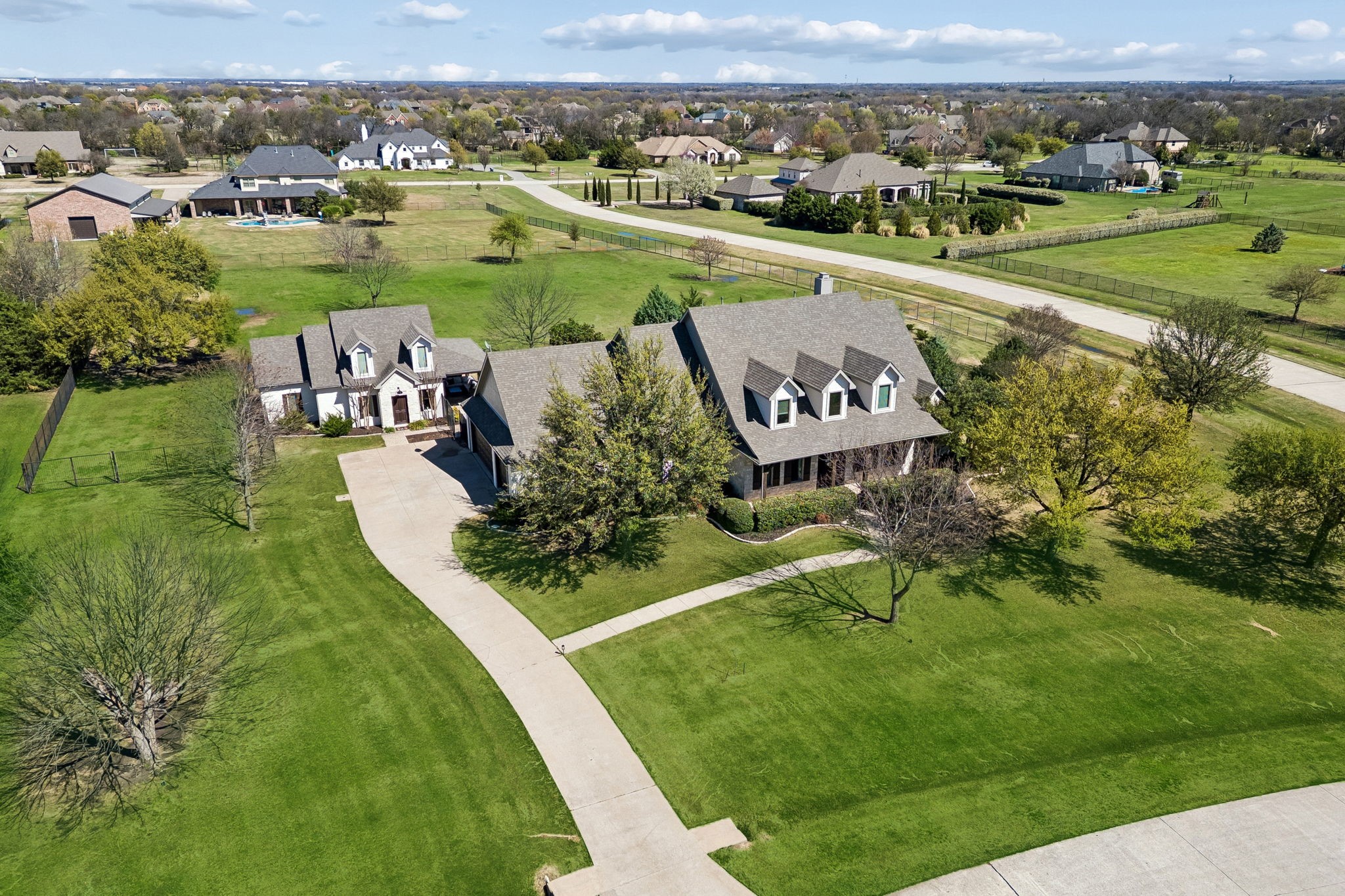 655 Palomino Drive