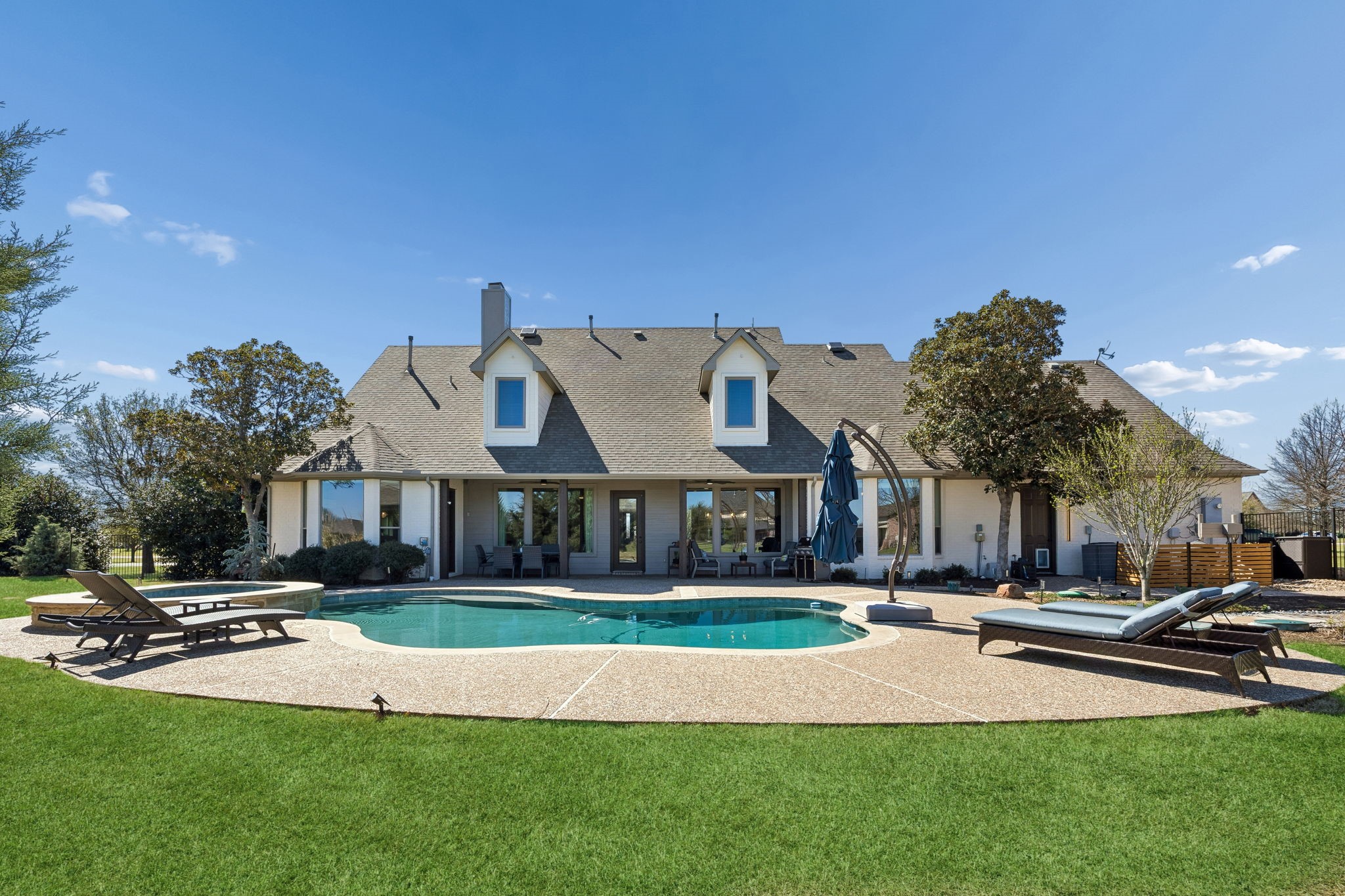 655 Palomino Drive