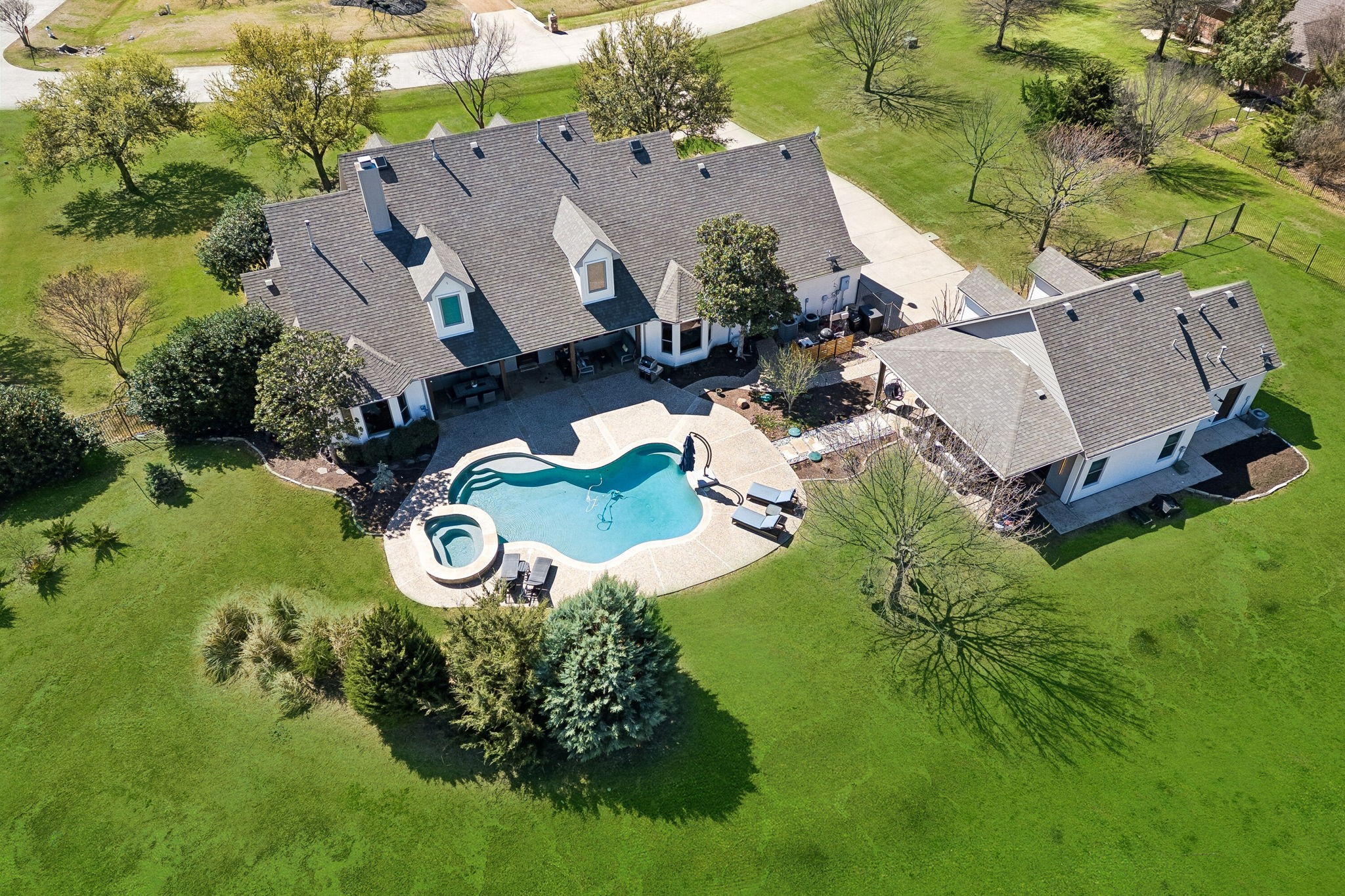 655 Palomino Drive