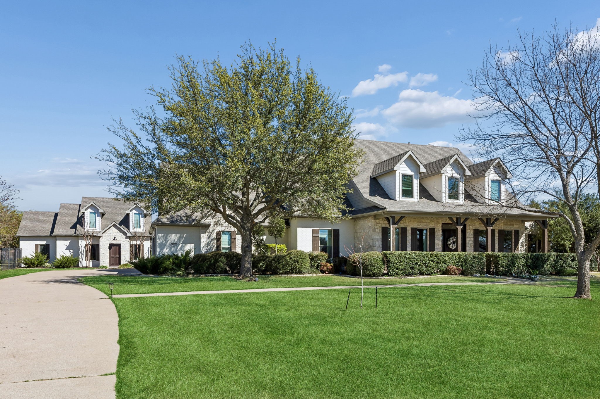 655 Palomino Drive