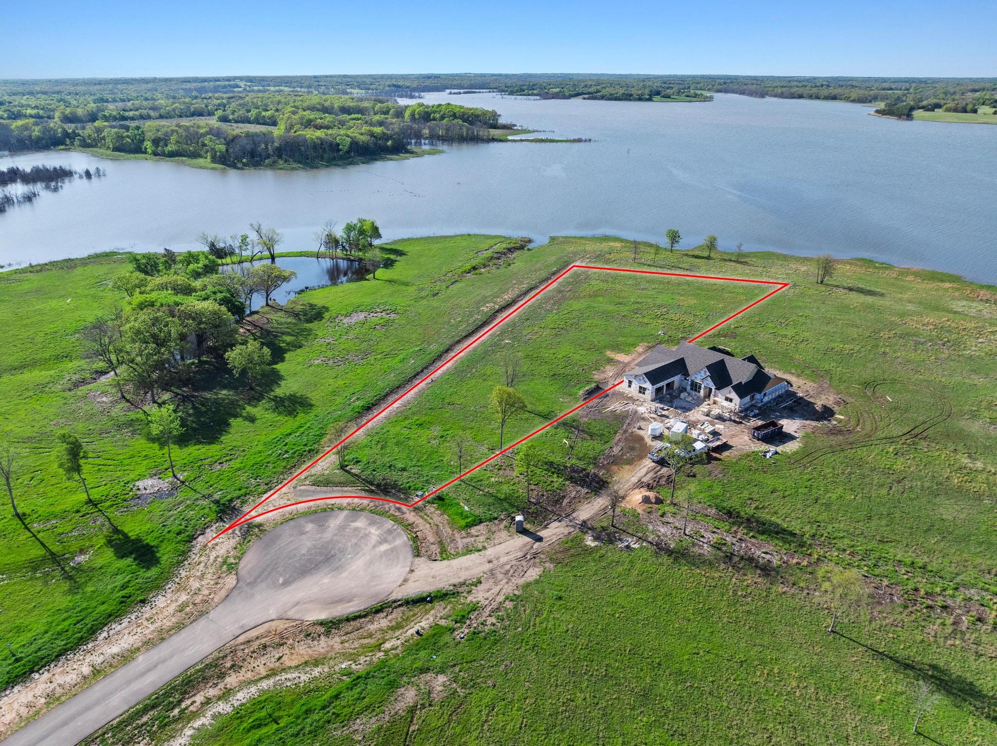 381 Lakewood Lane
