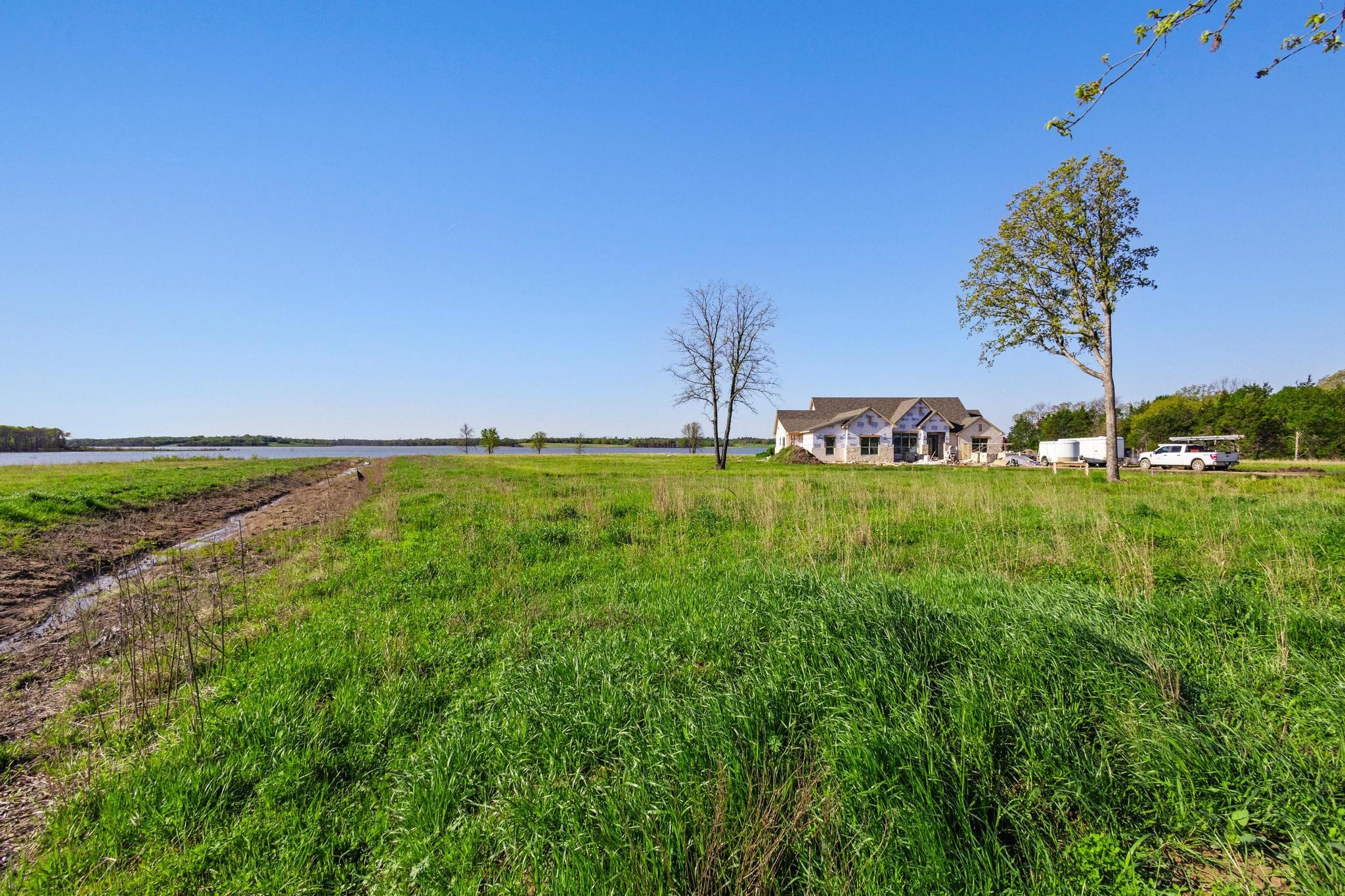 381 Lakewood Lane