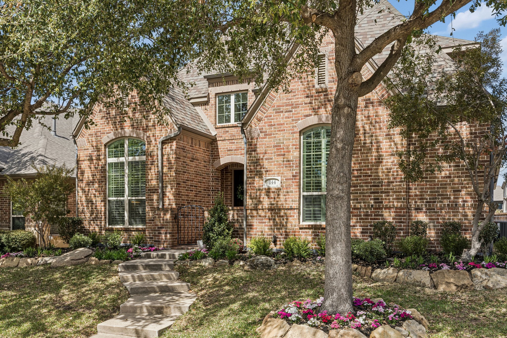 844 Veneto Drive